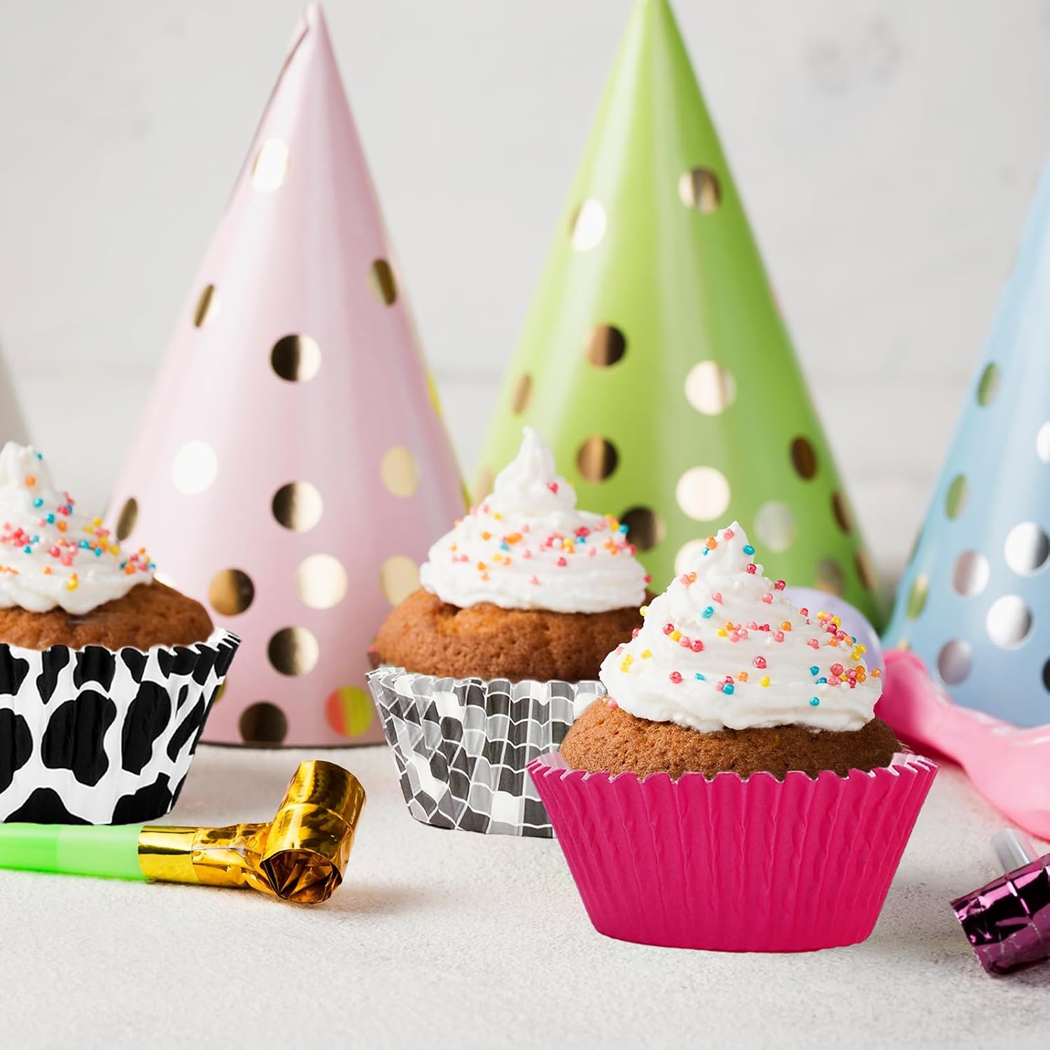 FYSUIMU 600Pcs Western Cowgirl Cupcake Liner Disco Ball Cow Print Pink Paper Baking Cup 4 Designs Muffin Liner Cake Storage Container for 80s 90s Party DIY Crafts Supplies