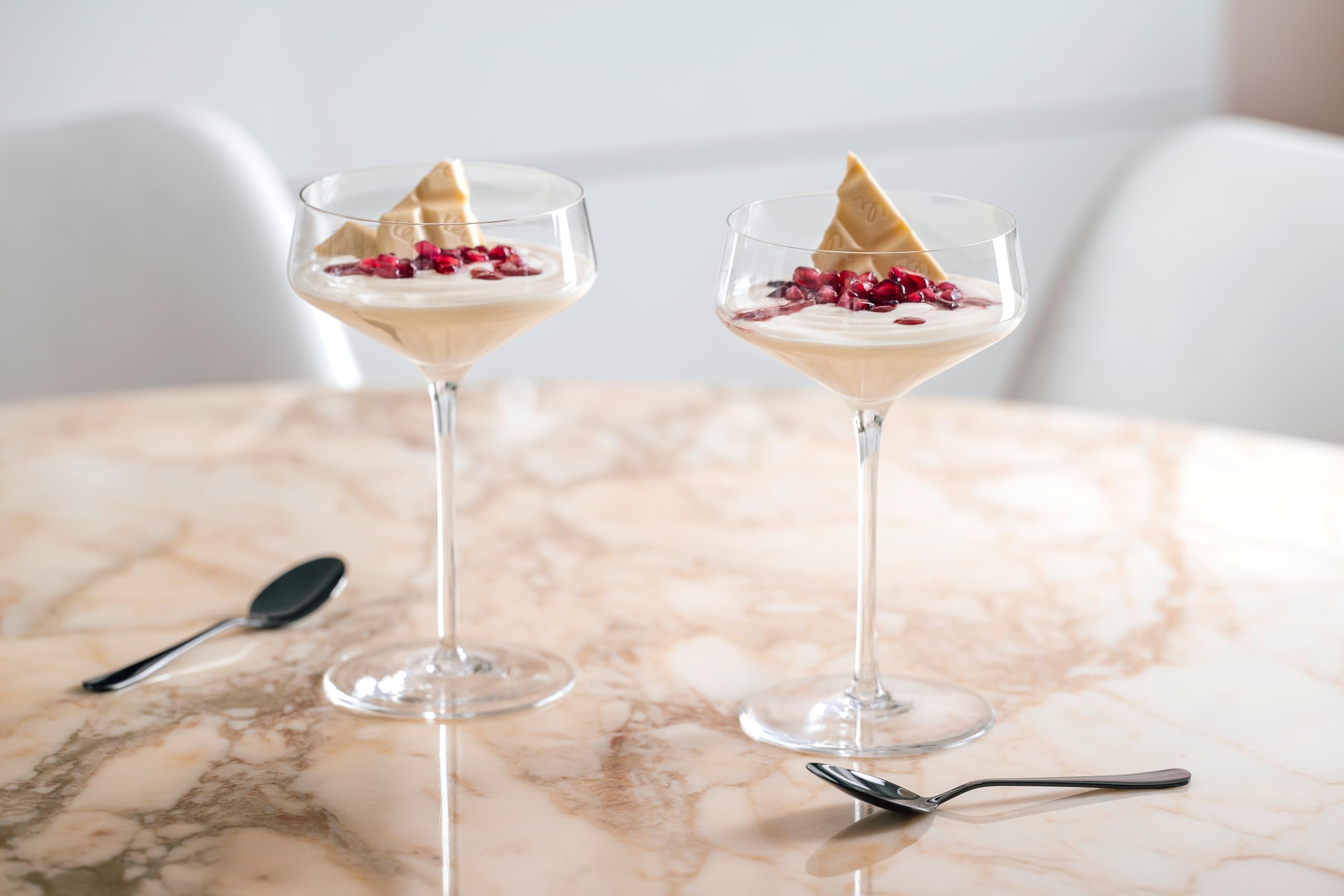 LEONARDO HOME PUCCINI Lot de 6 coupes à champagne • Verre à cocktail • Verre à champagne • Forme classique • Design élégant • Idéal pour l'apéritif et le dessert • Passe au lave-vaisselle • 350 ml