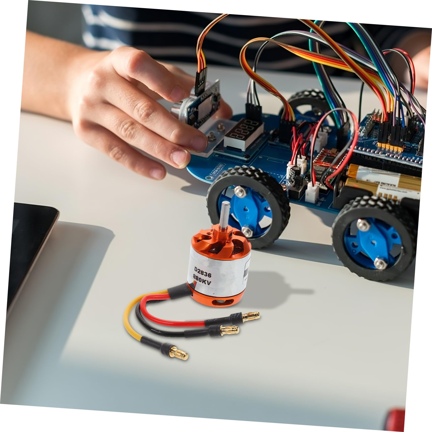 KOMBIUDA Motor Sin Escobillas De ala Fija RC para Helicópteros y Aviones Fácil Configuración y Alta Eficiencia