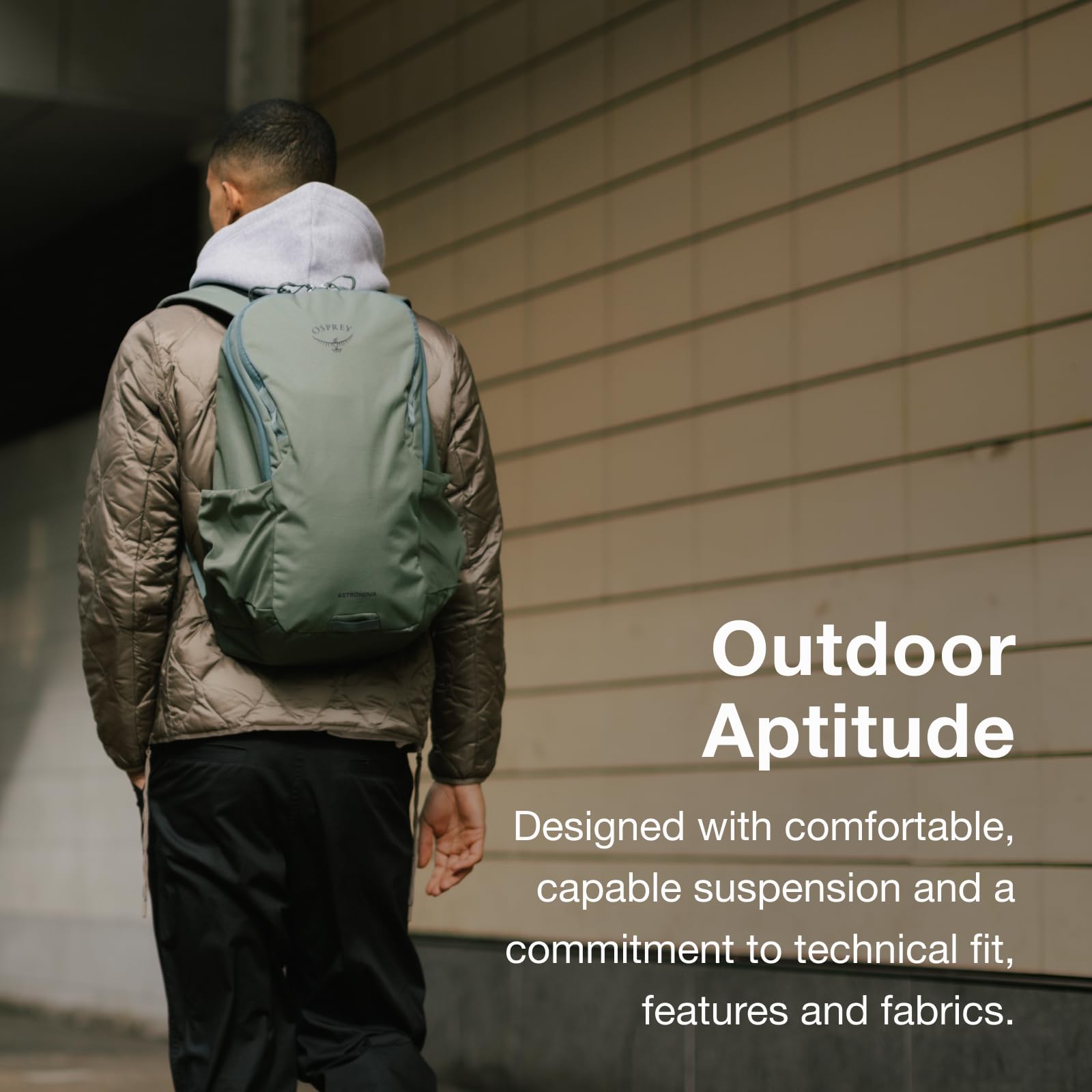Osprey Astronova Black OS