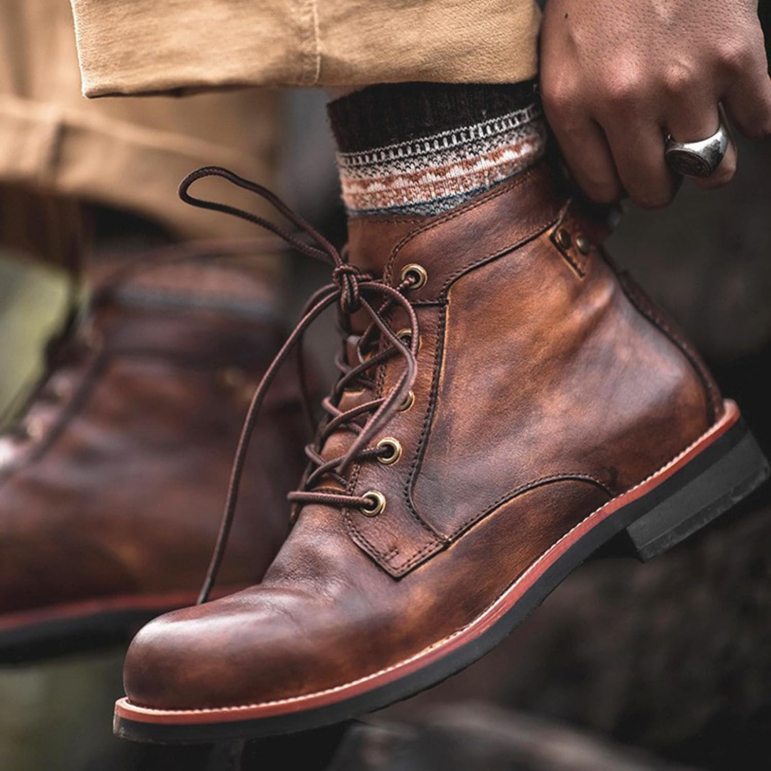 Men's Stylish Vintage Motorcycle Boots Lace-Up Leather High-Top Work Ankle Boots Suitable For Riding, Driving, Music Festivals