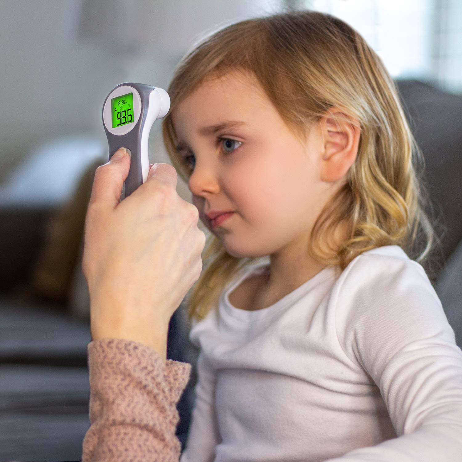 HealthSmart Thermomètre numérique pour adultes et enfants, pistolet de température infrarouge frontal pour tester des objets ou de l'air