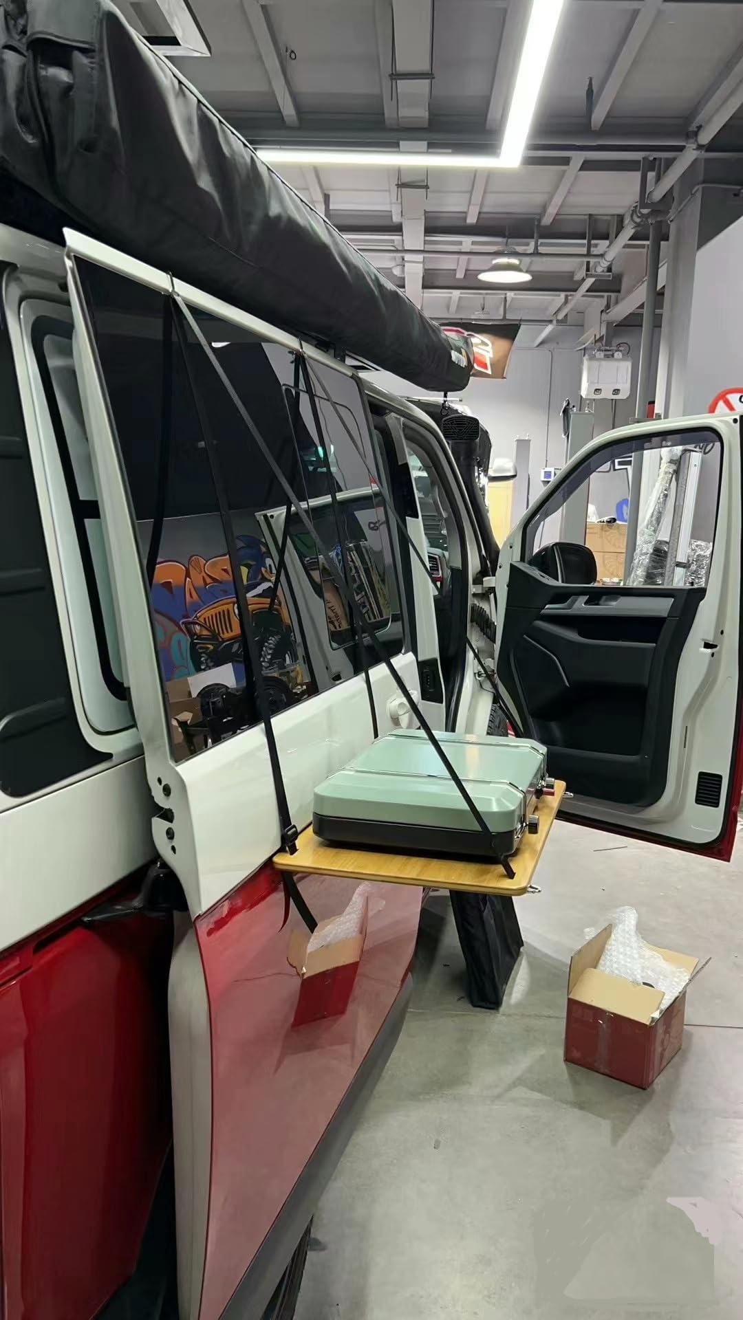 Camping-Van-Hängetisch, Hängeregal, Outdoor-Küche aus Holz für Camper, höhenverstellbar für VW Bus Schiebetür T5 T6
