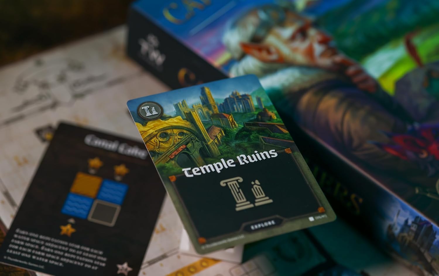 Thunderworks Games - Cartographers: A Roll Player Tale | Award-Winning Game of Fantasy Map Drawing | Strategy Board Game | Flip and Write | Family Game for 1-100 Players | 30-45 Minutes, Ages 10+