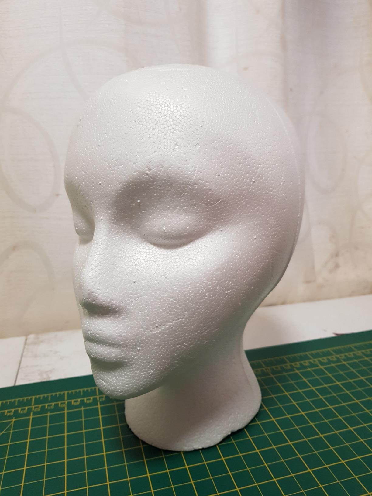 Does the job-stores my hats