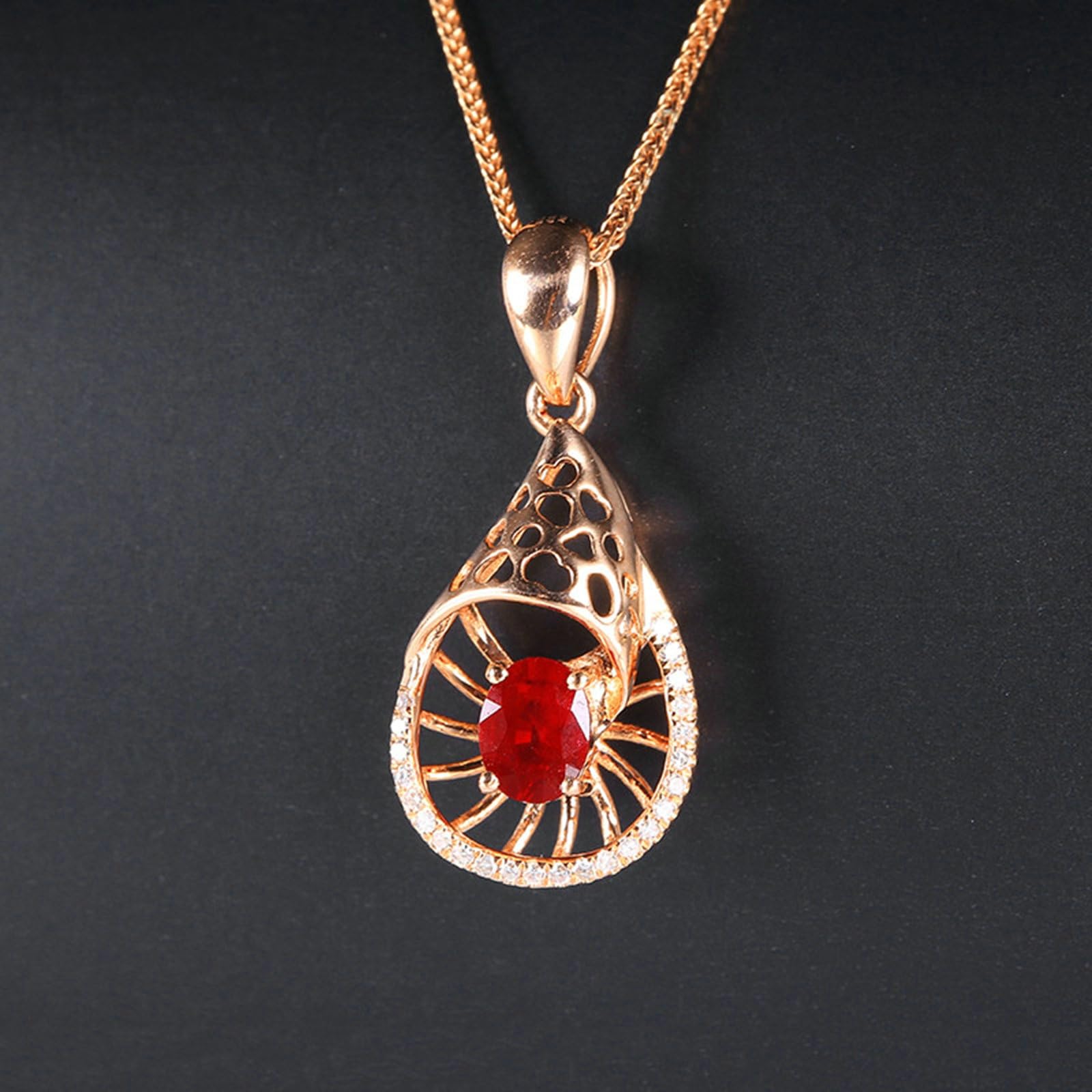 Collar para mujer de oro rosa 375 585 750 concha de mar con rubí de
