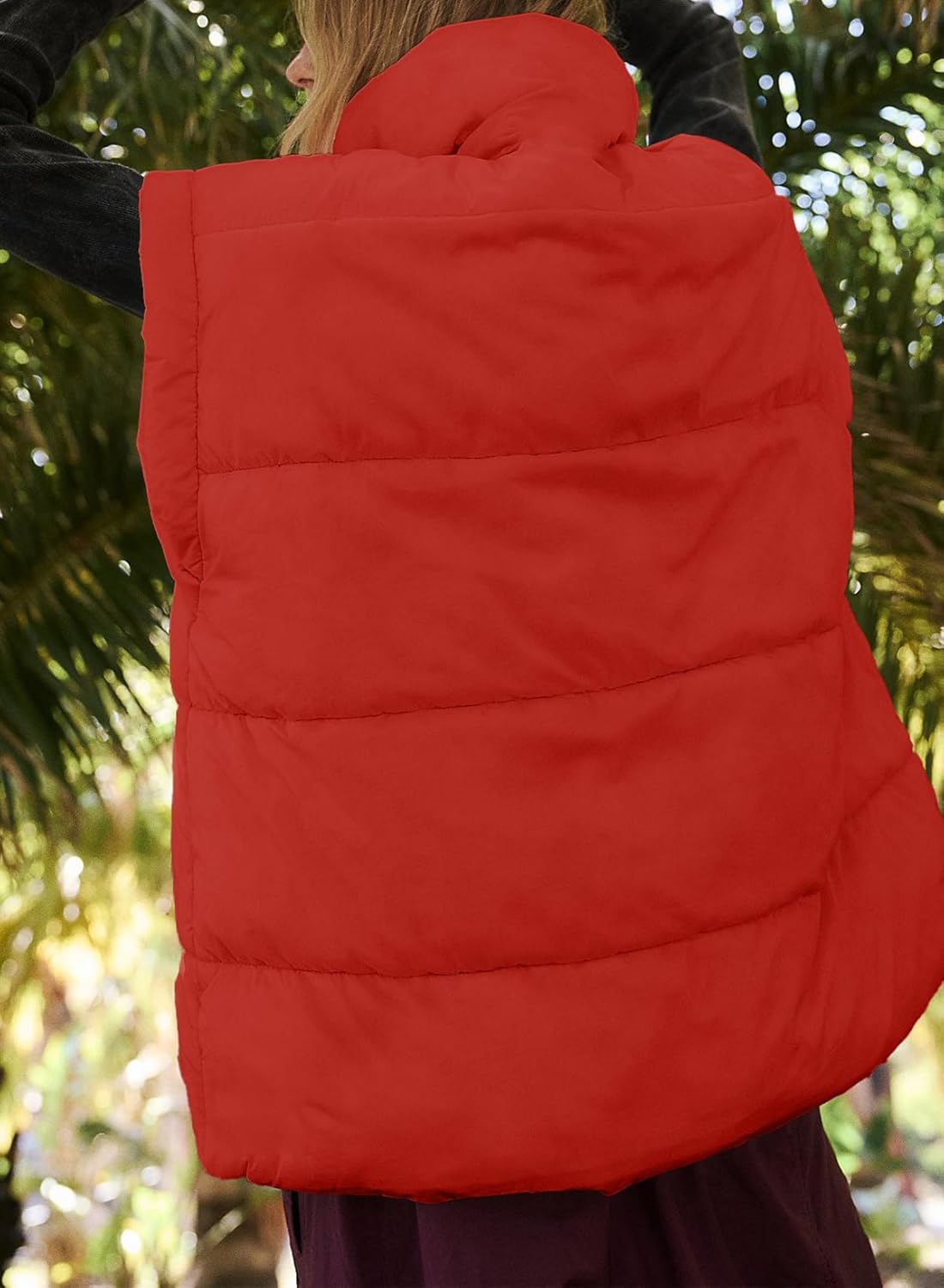 Dokotoo Women's Casual Winter Oversized Puffer Vest Stand Collar Flysleeve Insulated Padded Puffy Jackets Coat with Pockets - Image 6