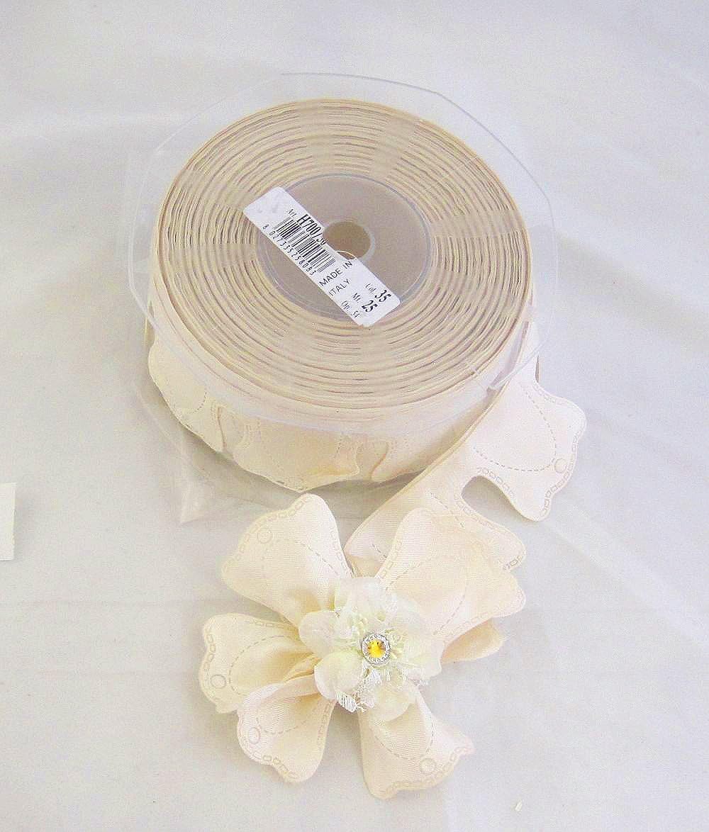 Confetti Flower Ribbon Quadrifoglio Porta Confetti Ivory