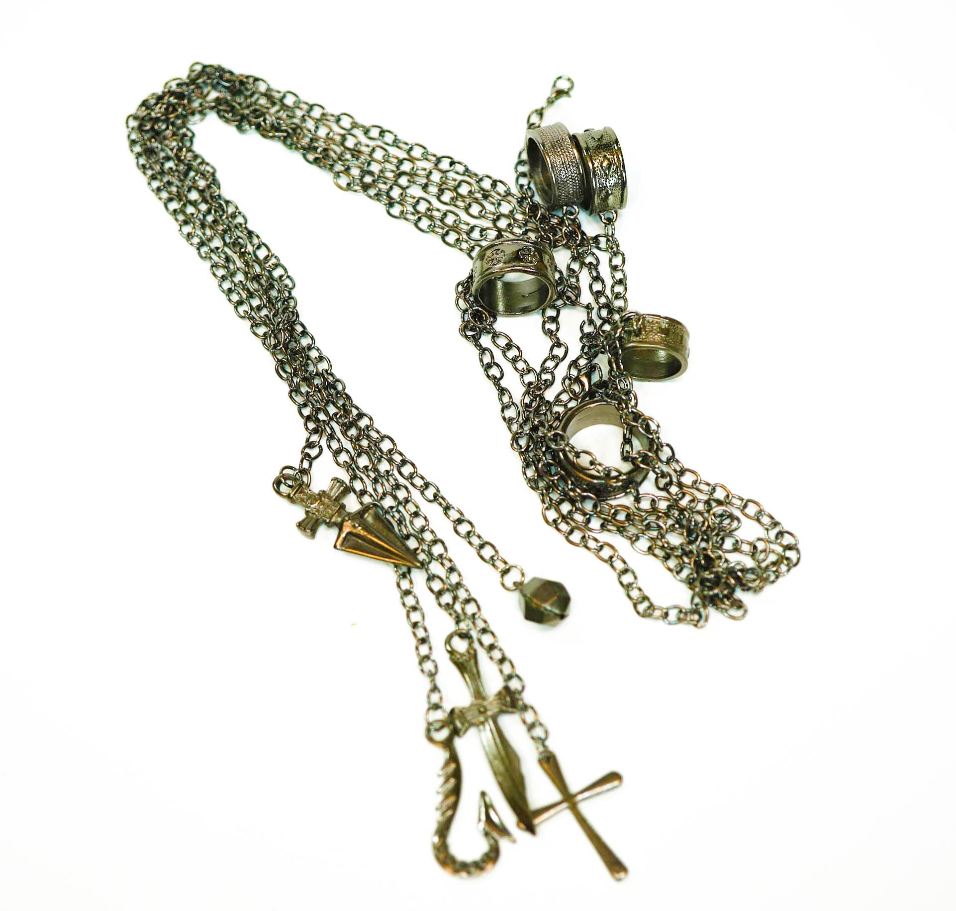 Amazon.co.jp: クラピカ 鎖 コスプレ 道具 HUNTER×HUNTER チェーン 5本