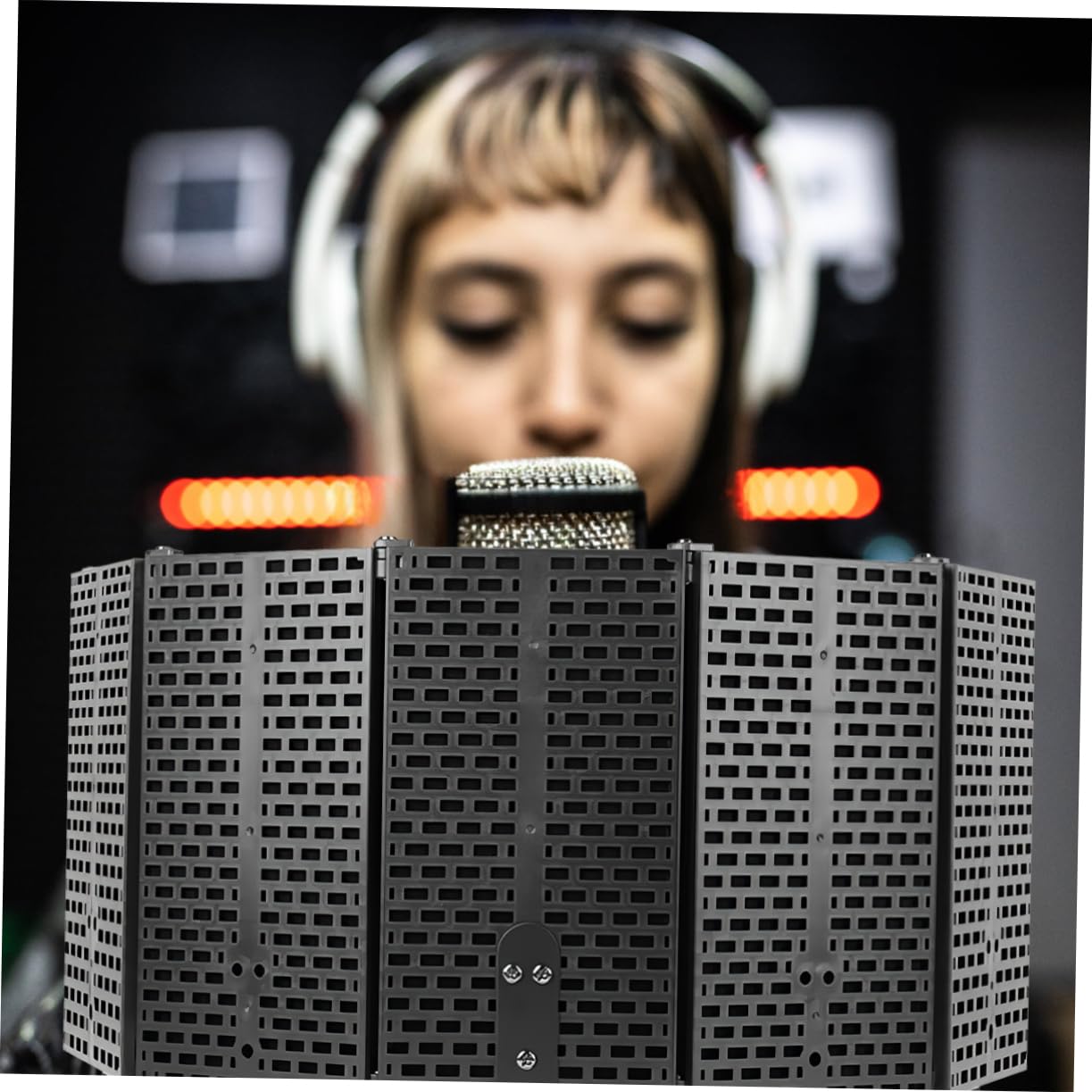 DOITOOL Protector de Aislamiento para Micrófono Plegable para Grabaciones Estudio o Uso de Escritorio Incluye Adaptador