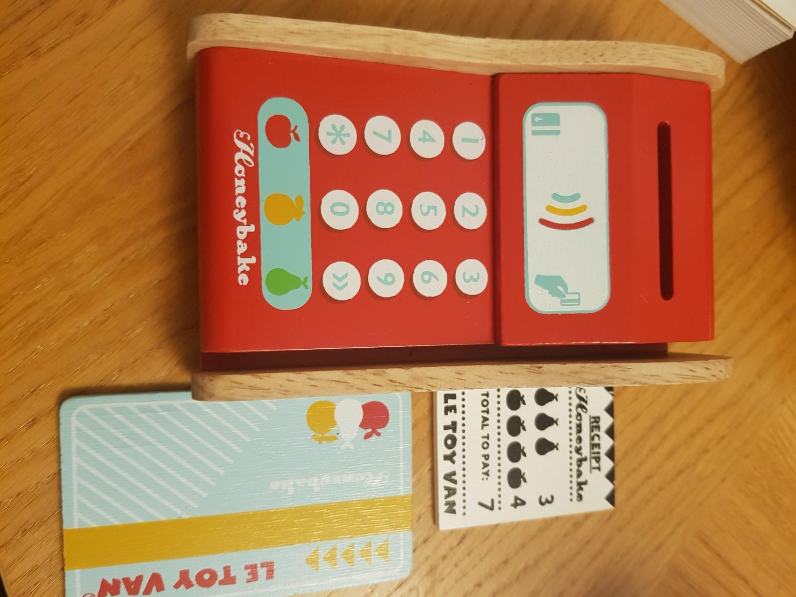 Le Toy Van - Wooden Honeybake Card Machine Role Play Toy | Perfect For ...