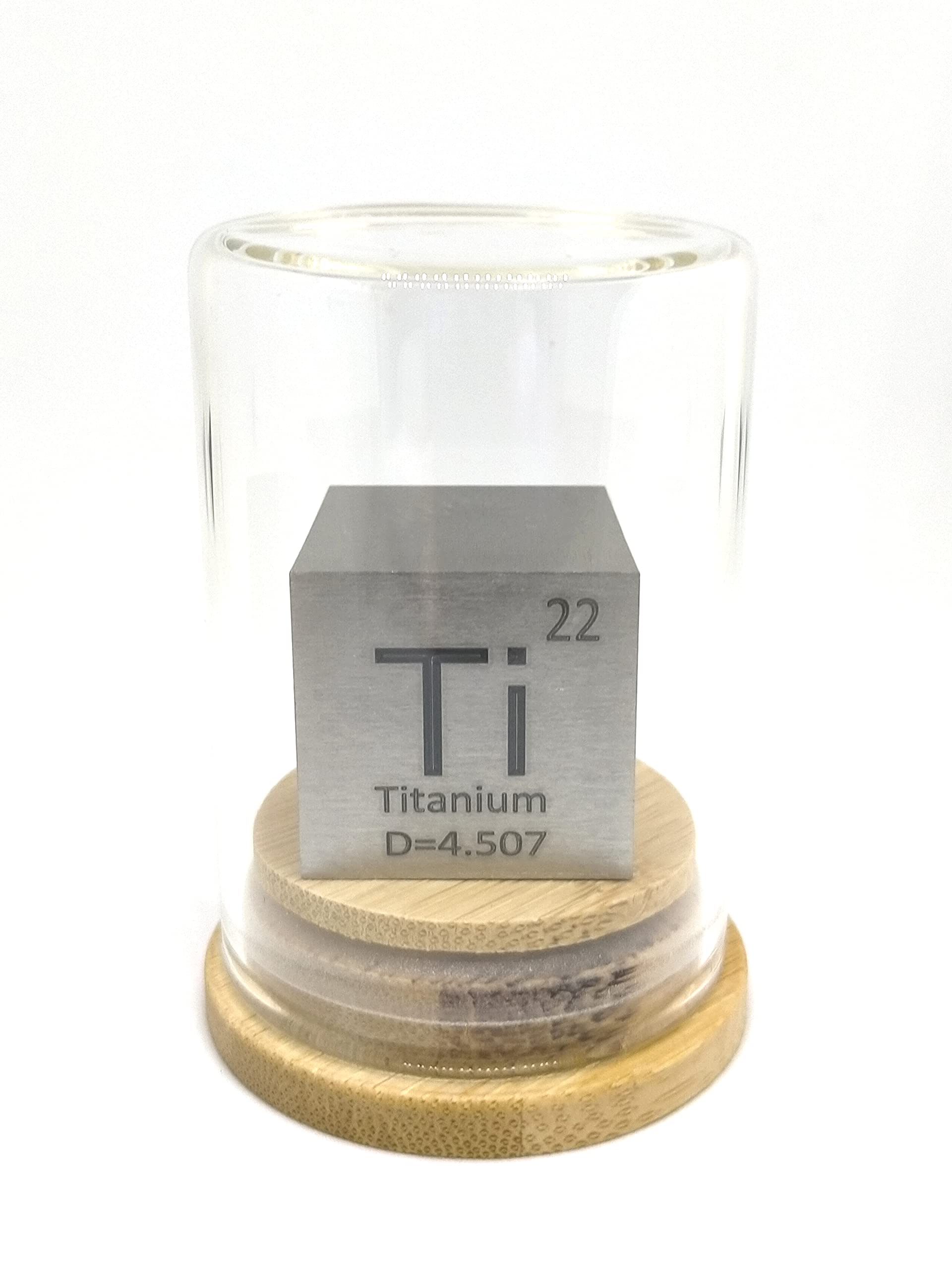 Amazon | 元素標本 チタン Ti (25mmキューブ・刻印A・通常面) | 岩石