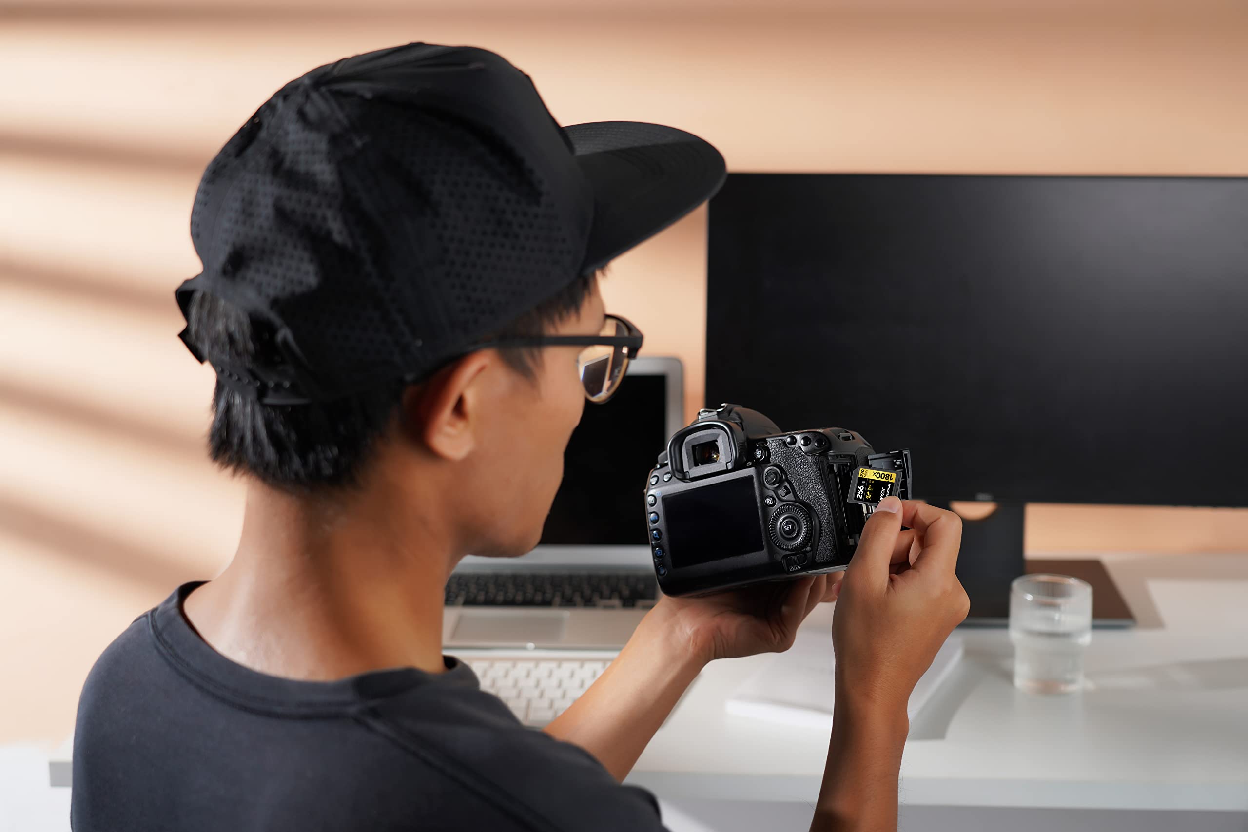 Lexar SDXC Professional 256 GB 1800x UHS-II Gold Series klasa 10, U3, V60, do nagrywania wideo 4K, czarny
