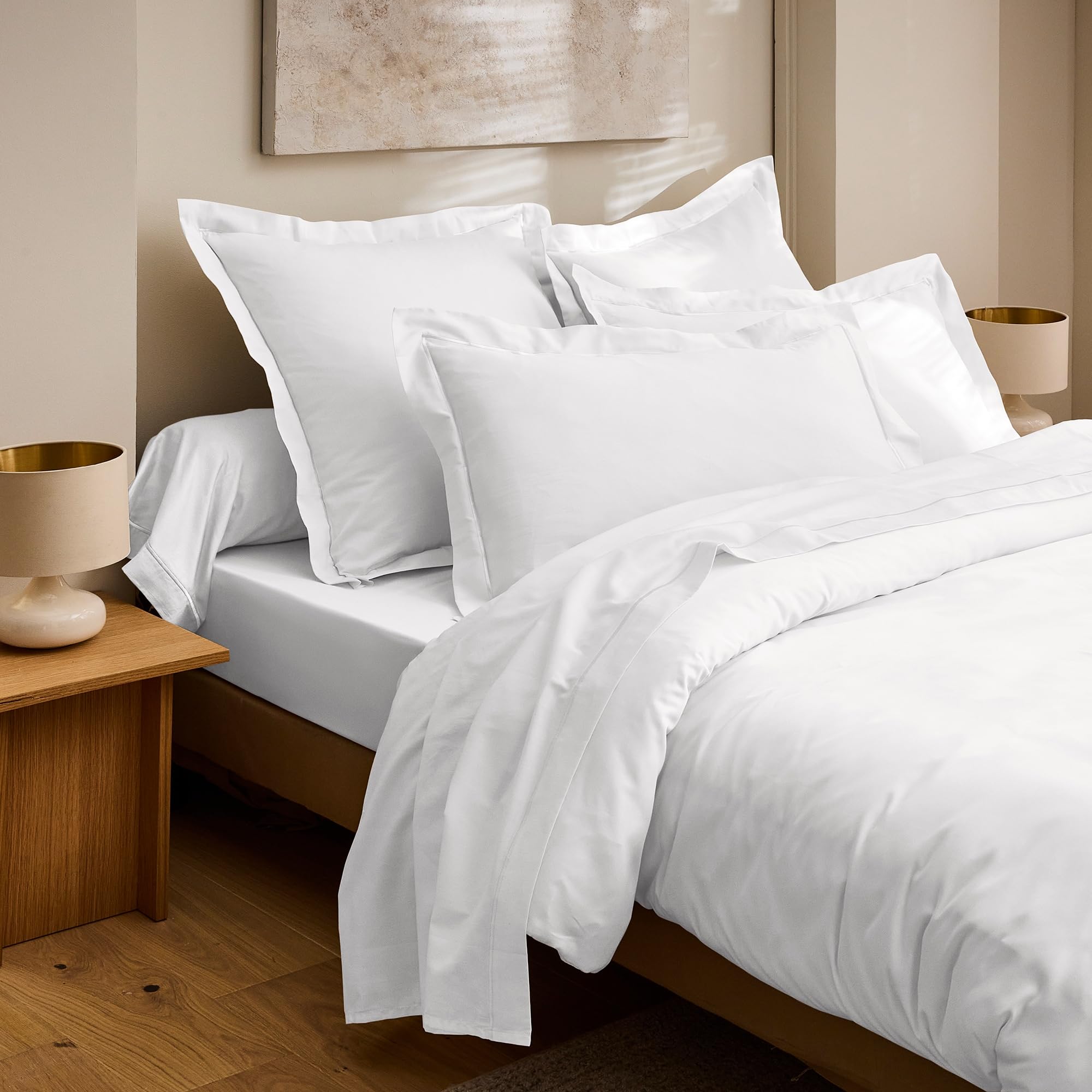 Prestige Bettlaken, 100 % gekämmter Baumwollsatin, 120 Fäden/cm², reine Baumwolle (optisches Weiß, Bettlaken, 240 x 300 cm)