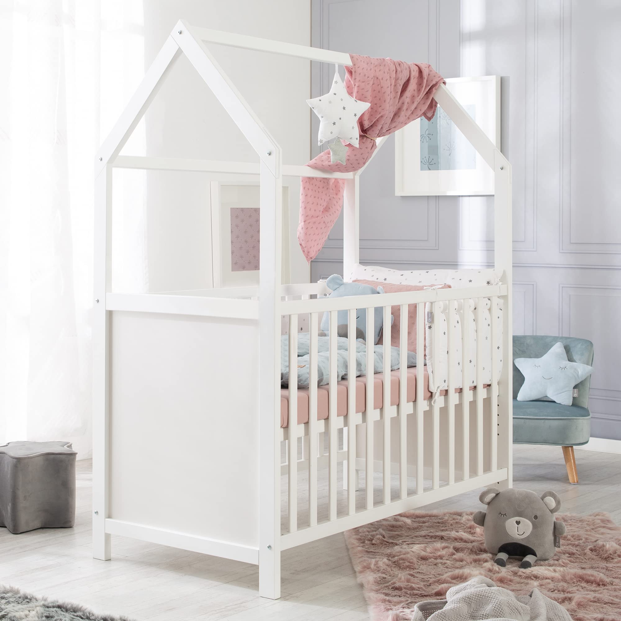 roba Lit Bébé Cabane 60x120 cm avec Plan et Matelas à Langer - Convertible et Réglable en Hauteur - Blanc