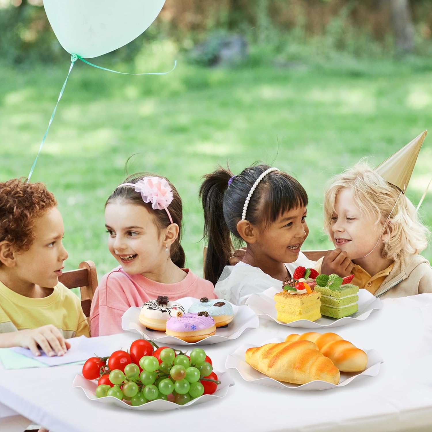 Zhehao 25 Pcs 8 Inch White Scalloped Plastic Plates Breakproof Light Weight Dessert Dinner Appetizer Plates for Wedding Baby Shower Bridal Gender Reveal Birthday Pastel Party Supplies - Image 6