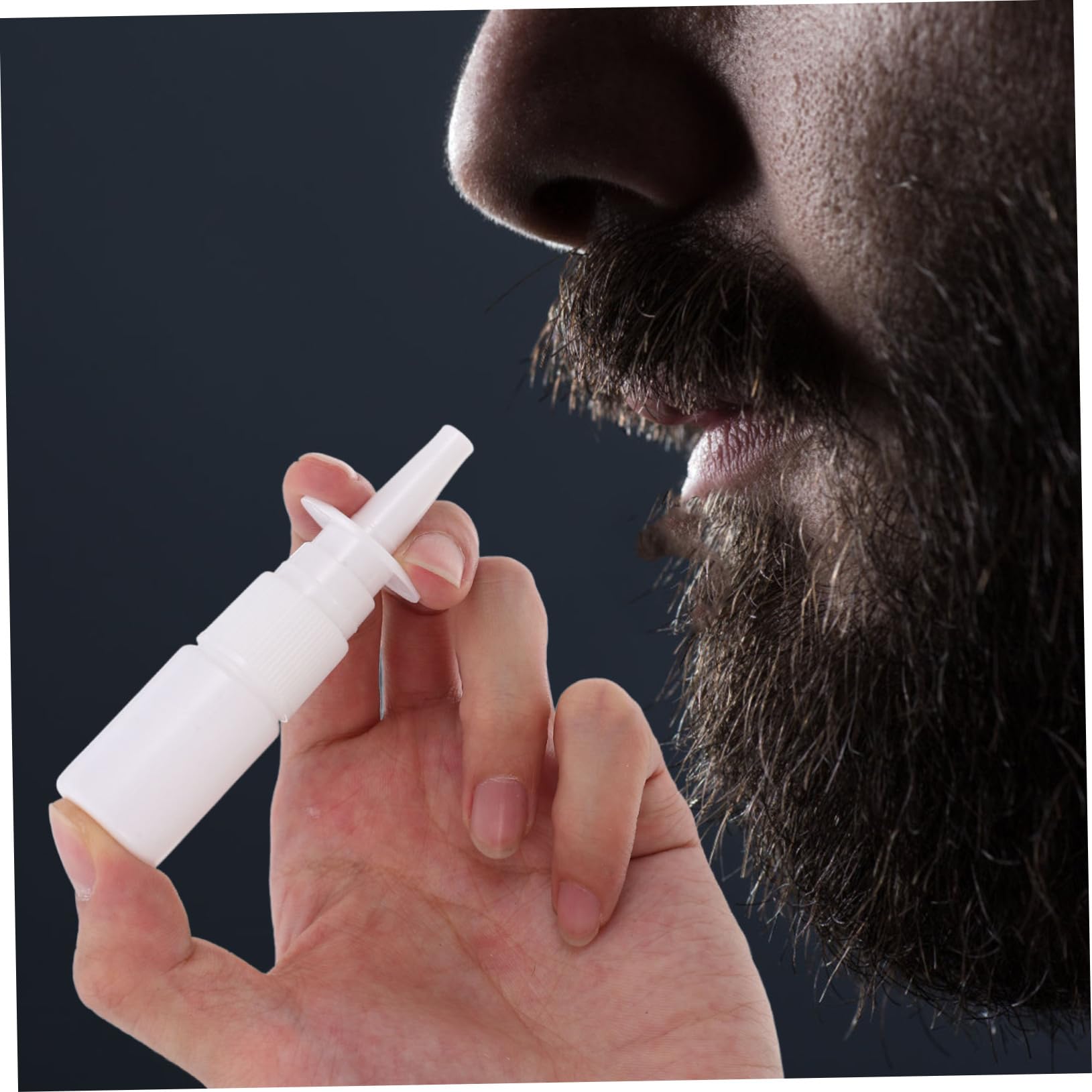 Mikinona 200 Stück 10ml Nasenspray Nachfüllflasche aus Pe mit Feinem Sprühnebel Wiederbefüllbare Sprühflaschen Tragbar für Reisen und Outdoor Einsatz
