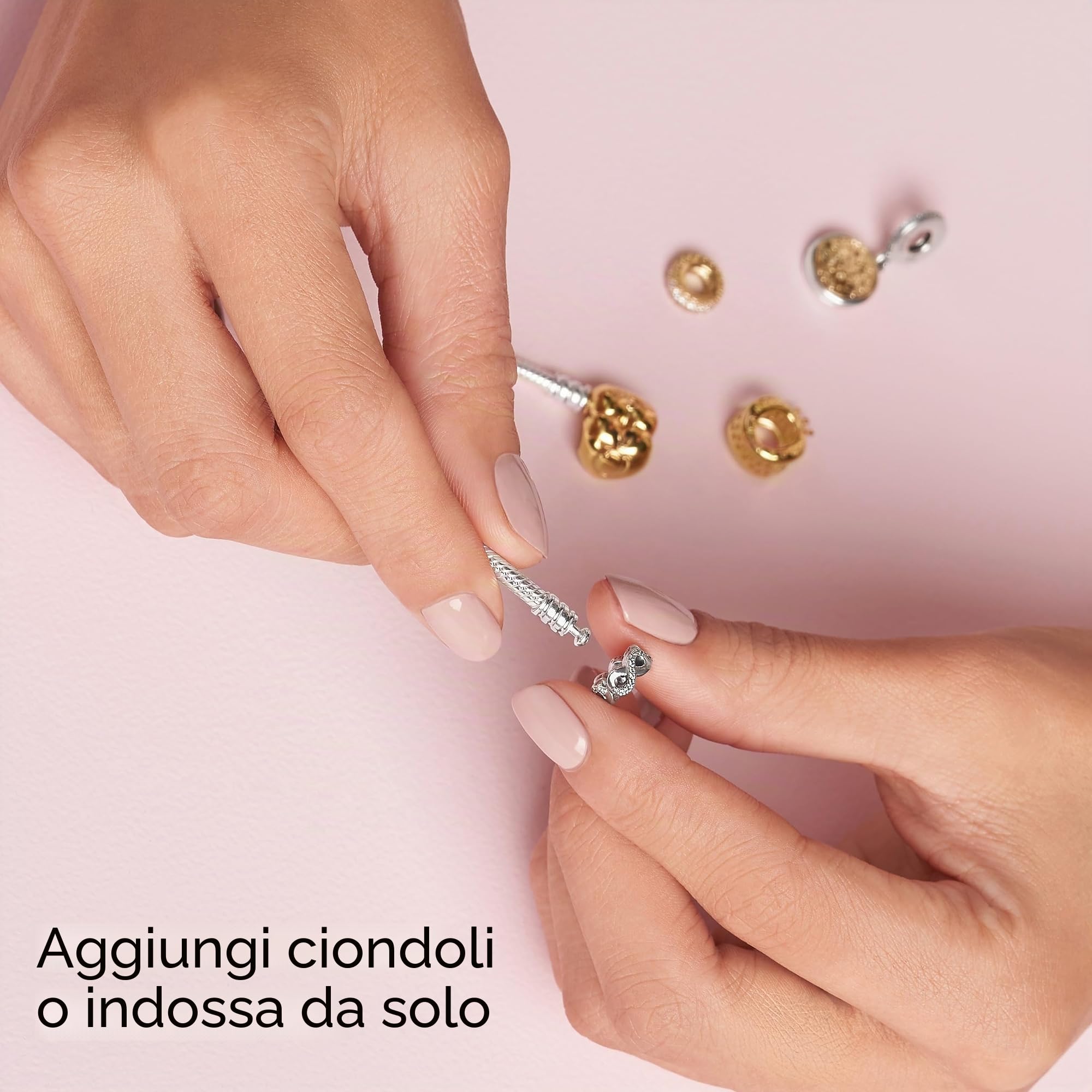 PANDORA Icons - Bracciale con chiusura a cuore splendente placcata in oro 14k