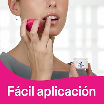 Senti2 Lipstick Vaseline with Strawberry, Lip Protector and Softener, Easy Application 20 ml