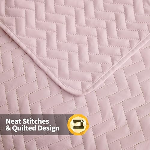 Miniatura 4 de Maple&Stone Juego de edredón tamaño King, colcha rosa ligera con patrón de cheurón ultrasónico para todas las estaciones, edredón decoración de ropa