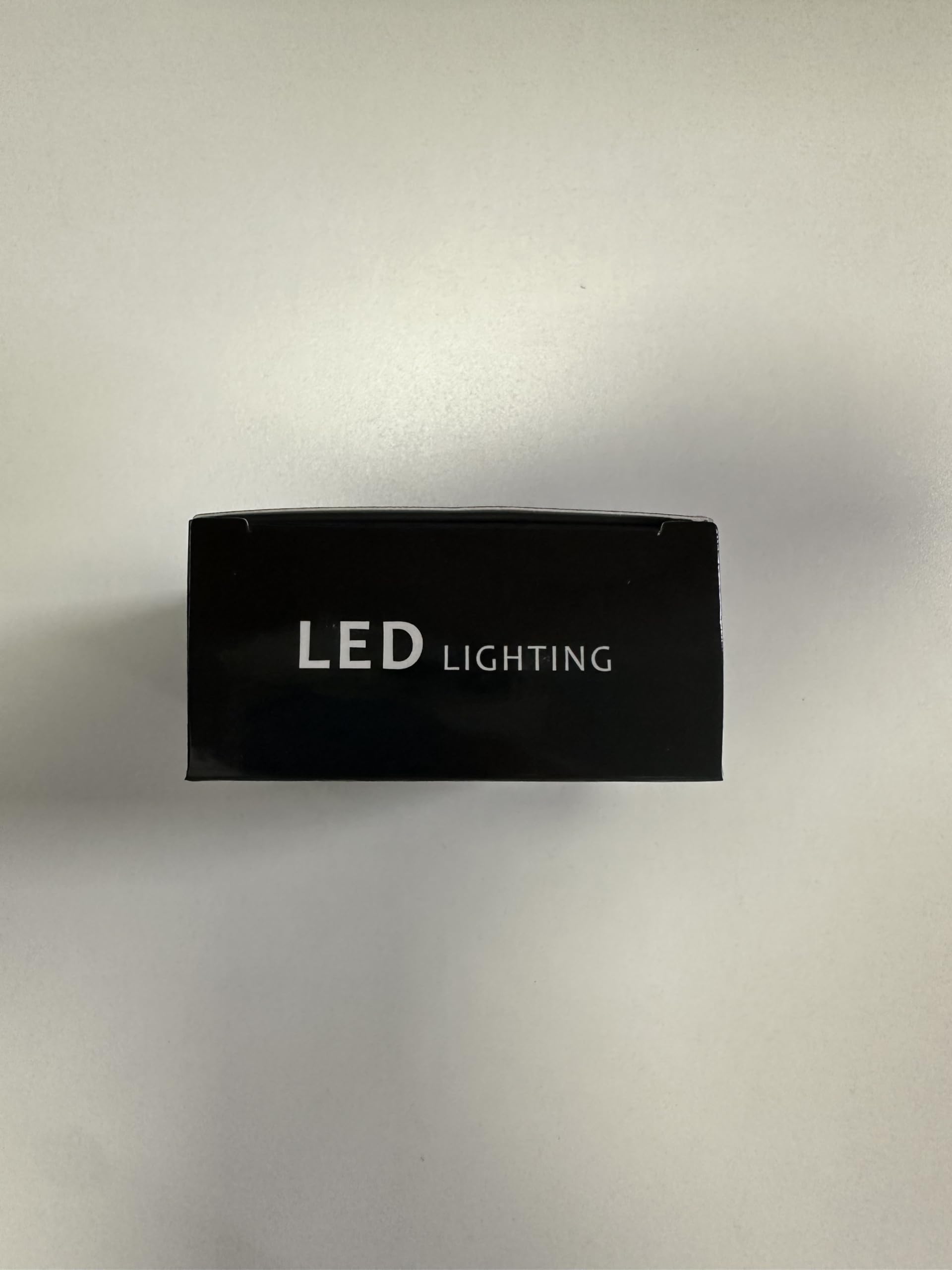 OVVOFPP Żarówka LED D3S 36000 lm, 180 W, 6500 K, biała, wyjątkowo jasna, do reflektorów samochodowych, zamiennik żarówek ksenonowych HID w stosunku 1:1, Plug and Play, 2 szt.