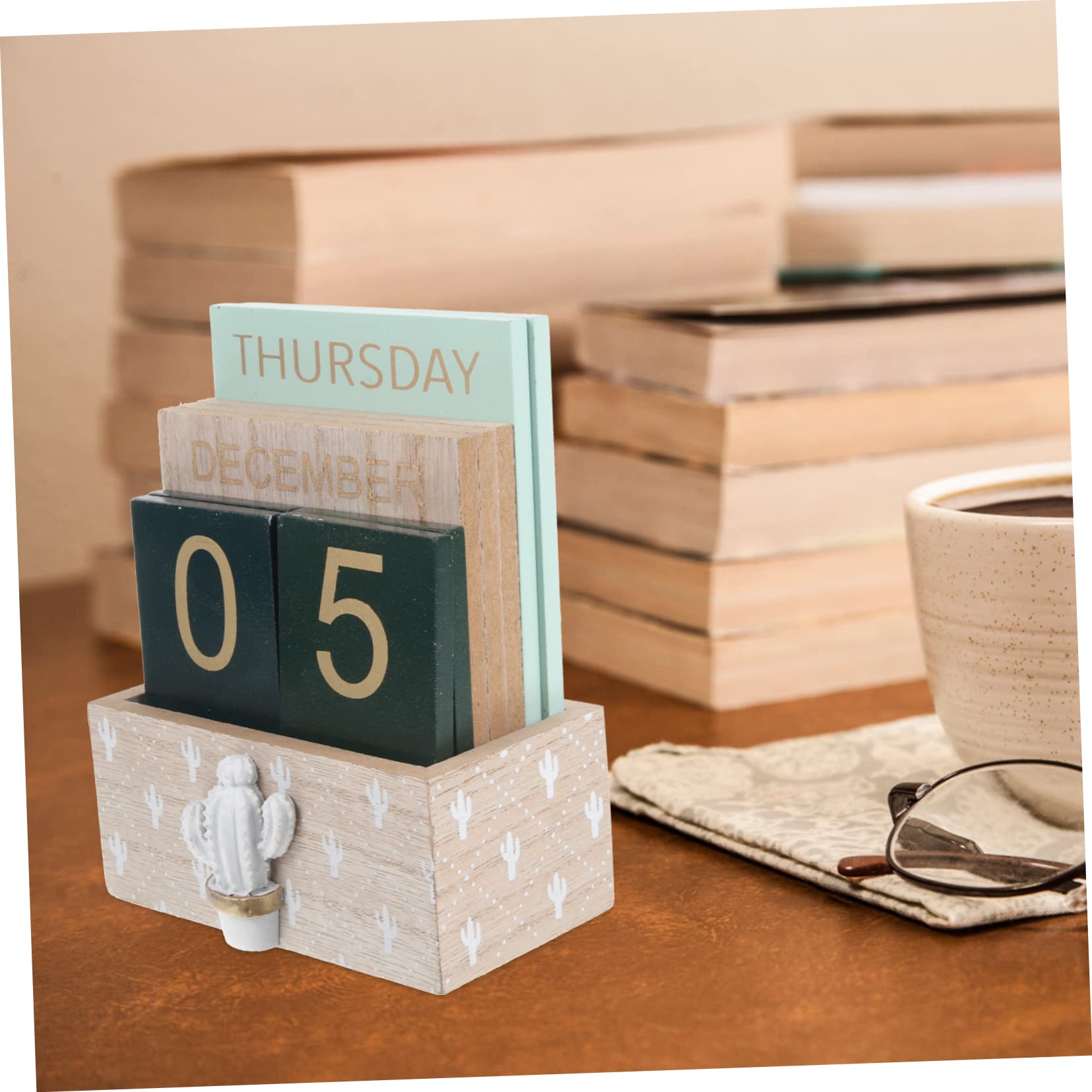 Calendario Perpetuo Legno Per Scrivania Decorazione Unica e Funzionale Calendario Mensile e Giornaliero Per Casa e Ufficio Design Chic e Compatto Per Ogni Spazio Per Scuole Hotel e