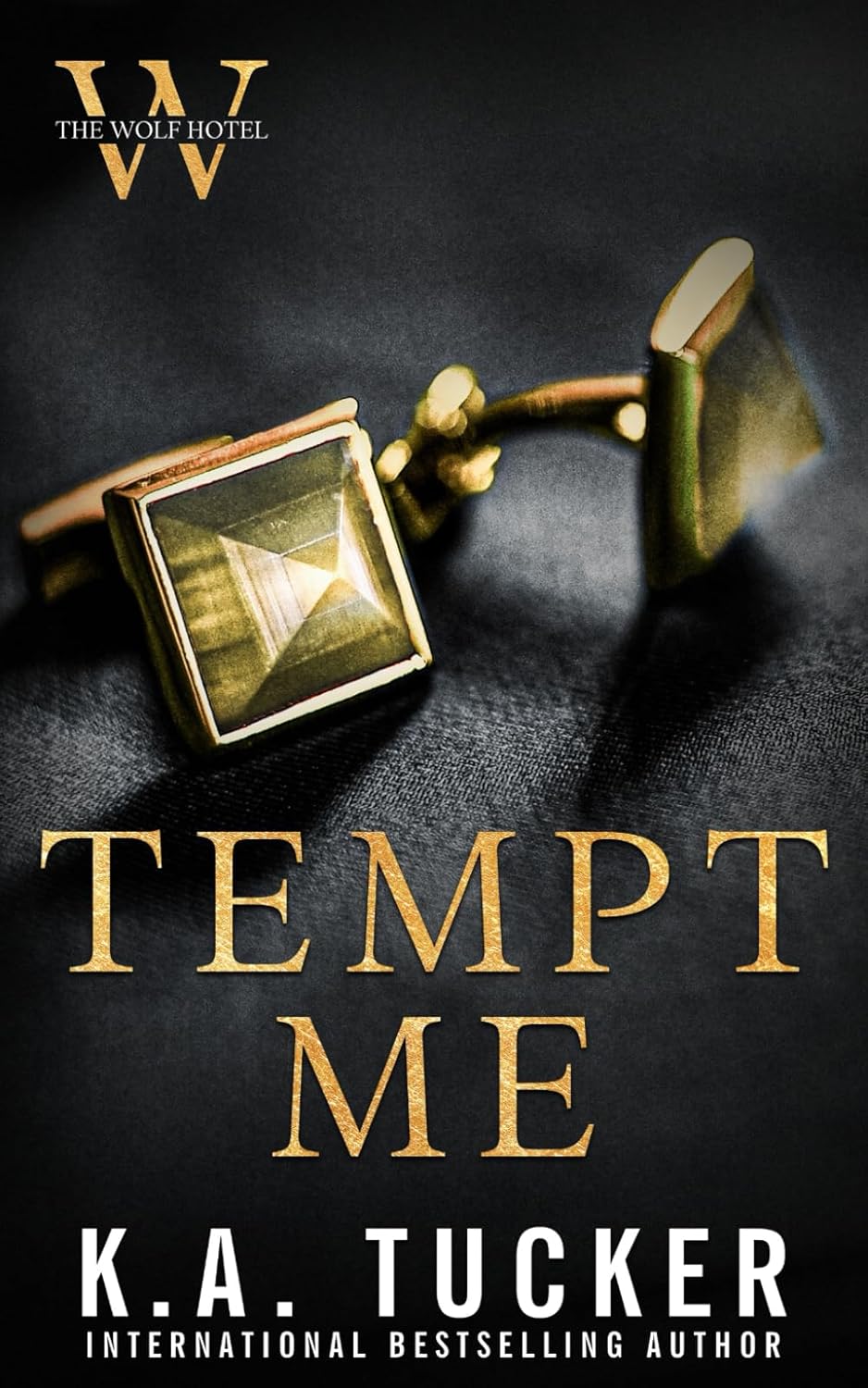 Tempt Me (The Wolf Hotel)