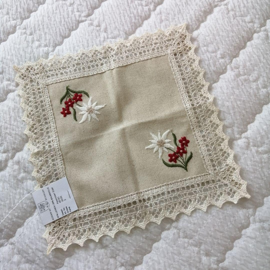 Amazon.co.jp: スイス ザンクト ガレン リネン 刺繍クロス 麻 敷物