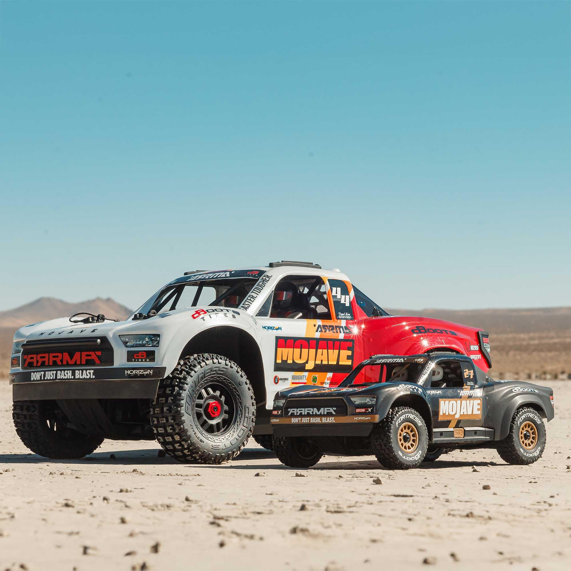 ARRMA RC Truck Mojave GROM 4X4 223S BLX BRUSHLESS Small Scale Desert Truck RTR (Akku und Ladegerät Nicht im Lieferumfang enthalten) mit DSC, Schwarz, ARA2304T1