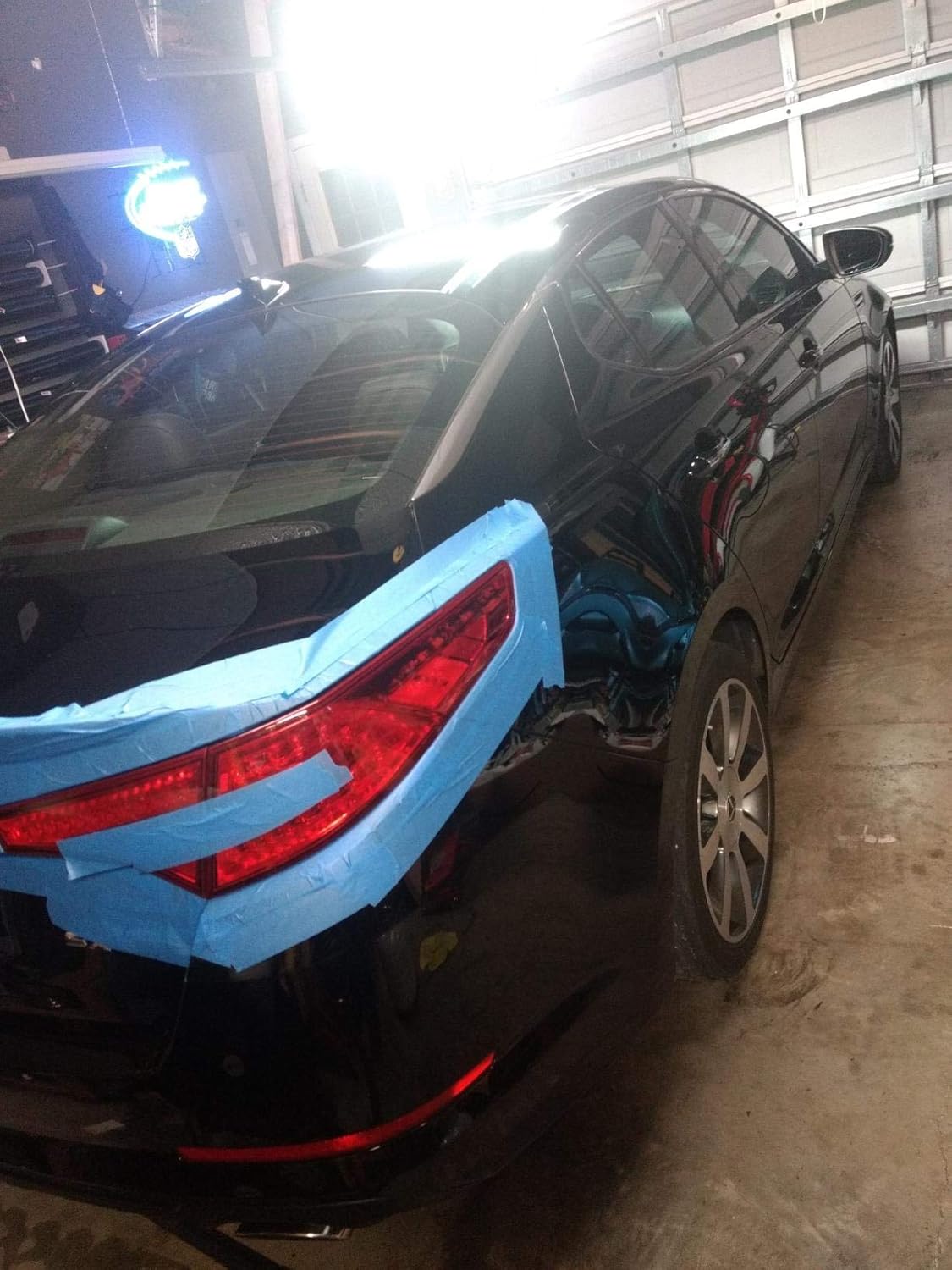 Amazon Crazy 🔥 Deals WOD PMTB14UV Professional Grade Blue Painters Masking Tape - 1.5 inch x 60 yds (Pack of 24) Multi-Surface 14 Day Clean Release, 24-HR UV Resistant, Trim Edge Finishing Tape, High Adhesion Level Flash Deals - 70% OFF WOD PMTB14UV Professional Grade Blue Painters Masking Tape - 1.5 inch x 60 yds (Pack of 24) Multi-Surface 14 Day Clean Release, 24-HR UV Resistant, Trim Edge Finishing Tape, High Adhesion Level