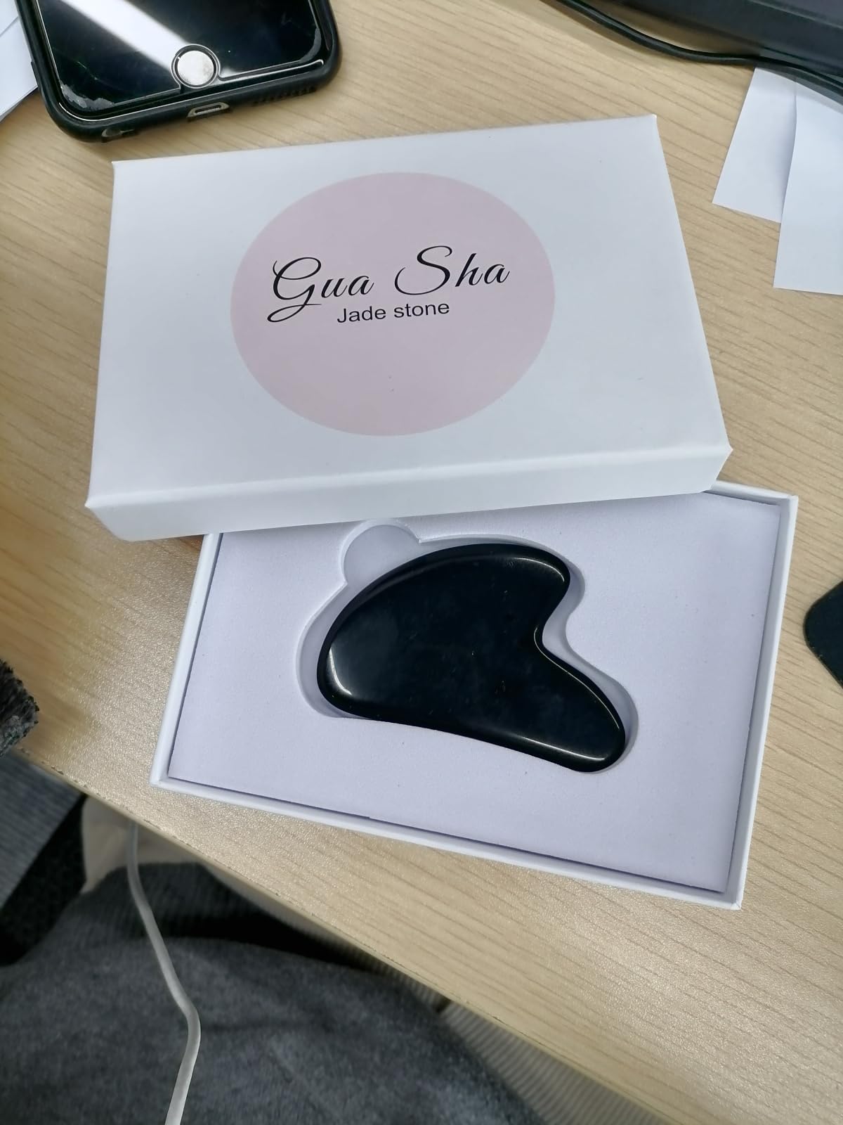 Raumdekoration Natürlicher Obsidian Gua Sha Schaber Massageroller Guasha Massagewerkzeug Gouache Stein Gesichtsjade Roller Gesichtsschaber, schwarzer Roller (Color : Black Guasha-2-box)