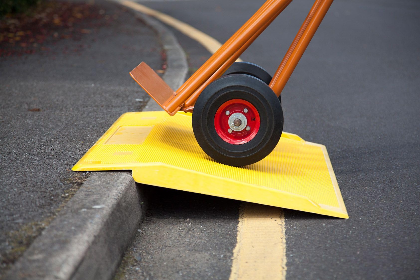 Kerbhopper - 500kg Capacity 1.2m wide  - Lightweight Kerb Ramp / Trolley Ramp...