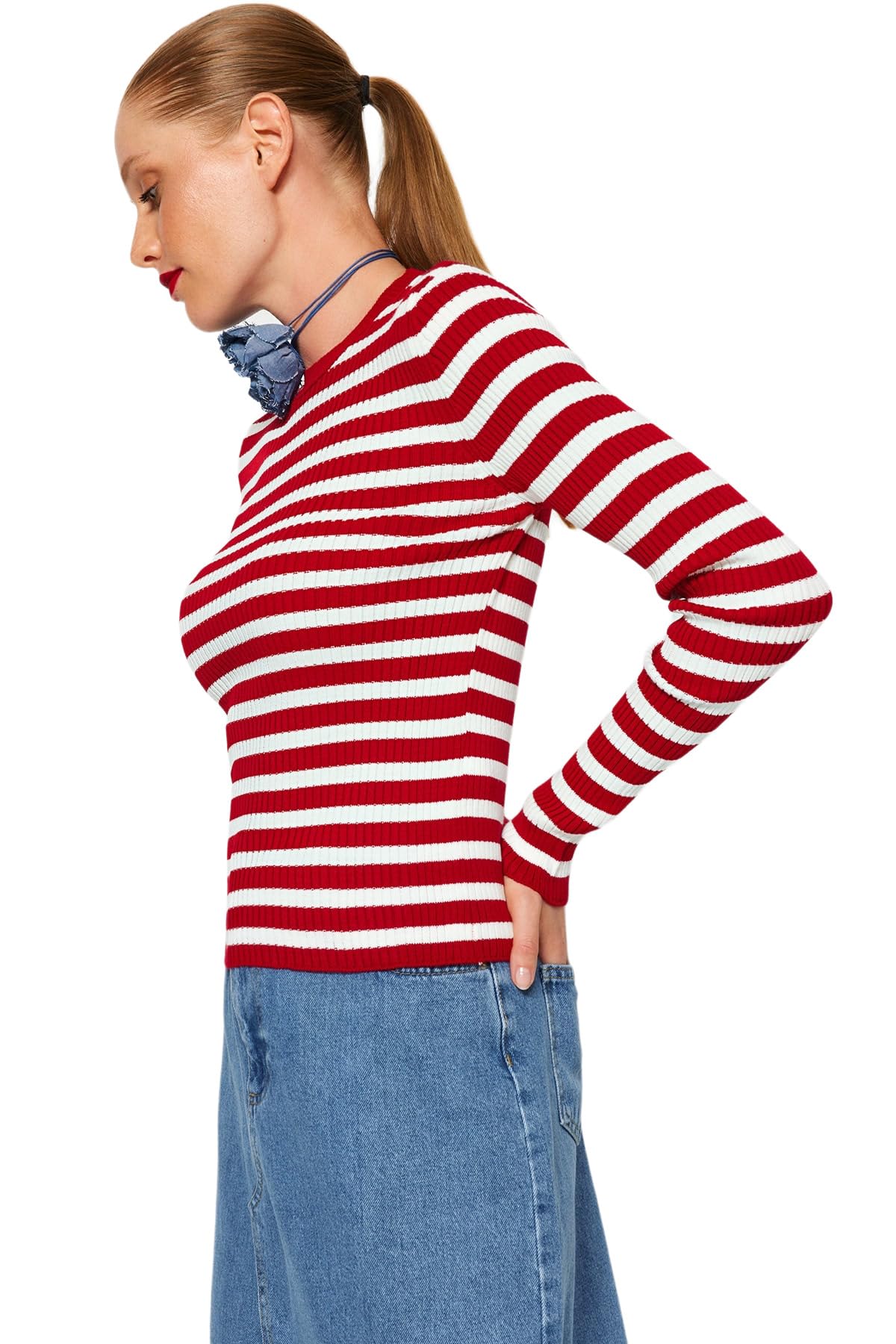 Trendyol FeMan Slim fit Basic Crew Neck Knitwear Sweater,Dark red,L