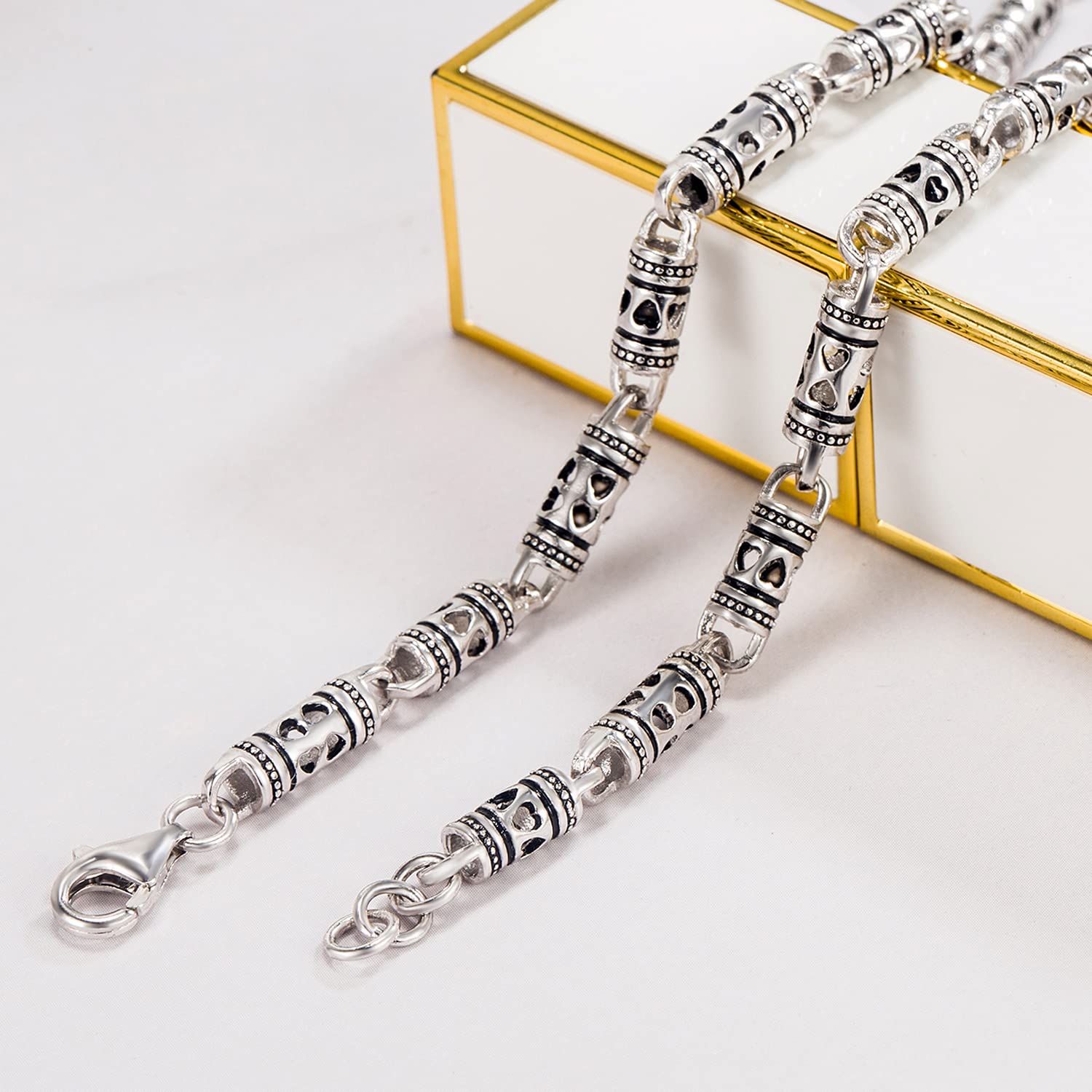 Dankadi Collana retrò 4,5 mm a forma di cuore cavo in 925 argento, 18 "-28" / 46 - 71 cm, catena scavata di tonalità Mate tecnica d'argento thailandese, regalo di gioielli antichi per uomo donna