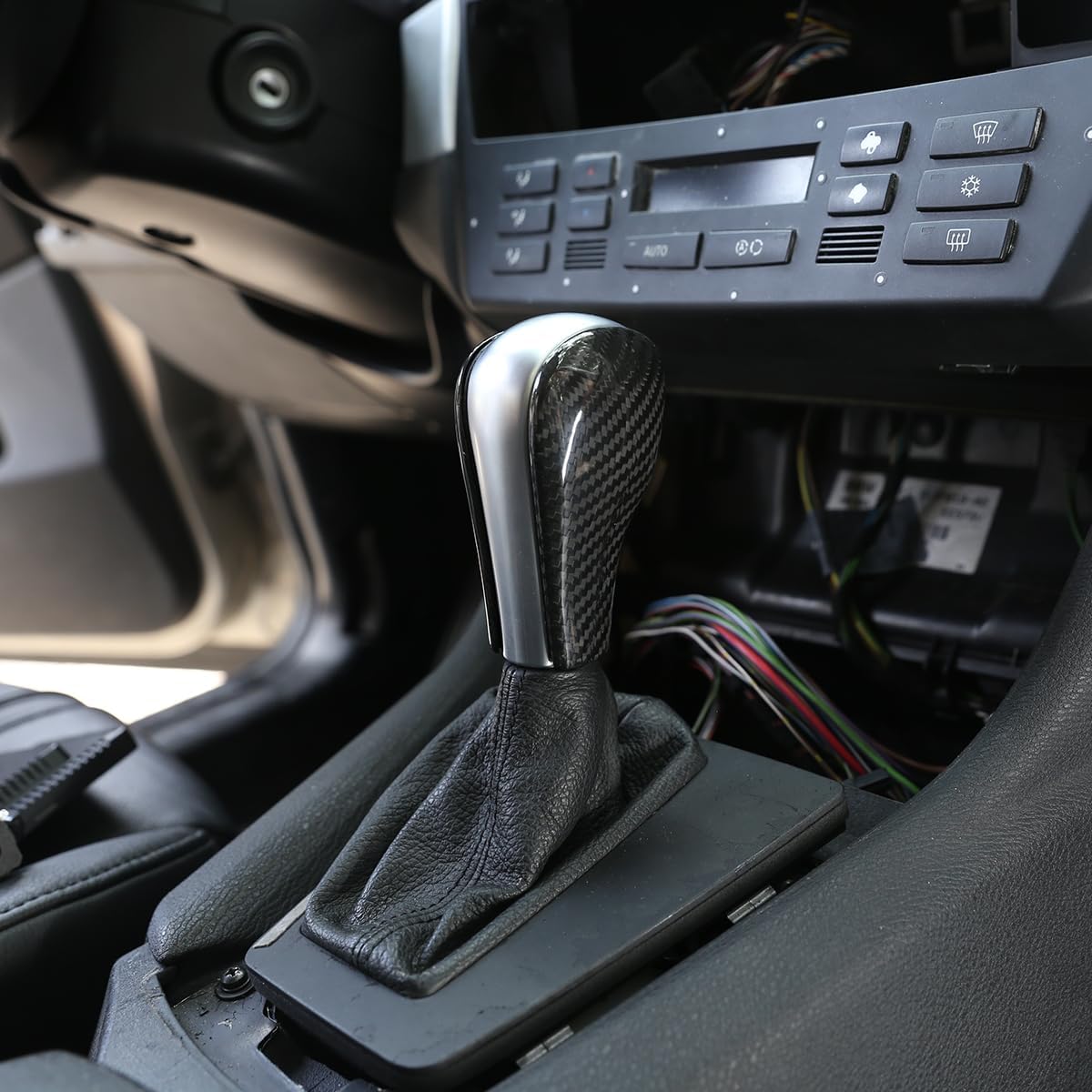 100% Real Carbon Fiber Gear Shift Knob Head Cover Trim Compatible with BMW X3 E83 2006-2010, X5 E53 2004-2006,5 Series 1996-2007,3 Series E90 2005 1PCS Car Interior Accessories (Black Carbon)