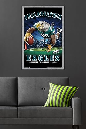 Miniatura 58 de Trends International NFL Philadelphia Eagles - Póster de pared de End Zone 17, 22.375 x 34 pulgadas, versión enmarcada plateada Versión con marco