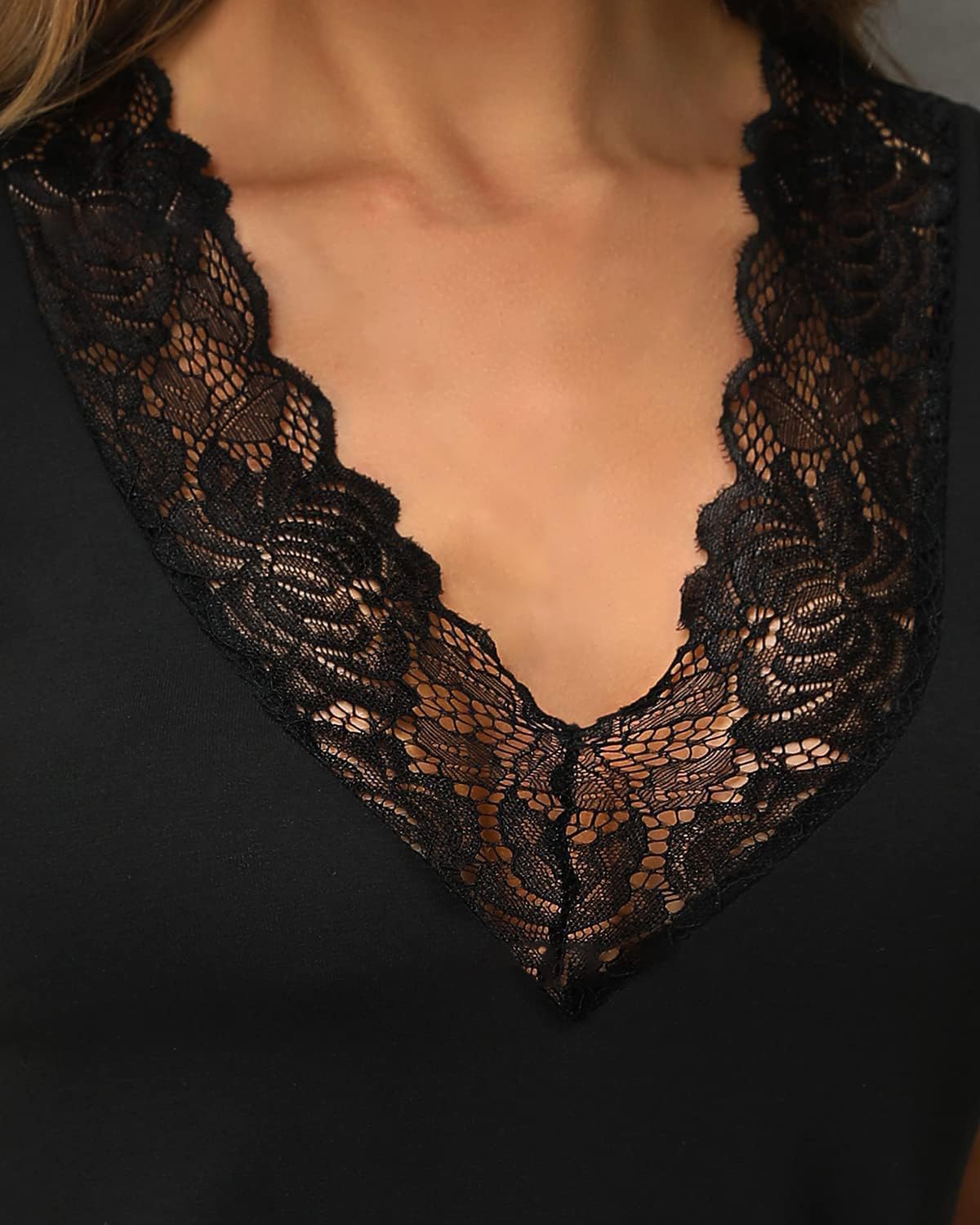 Sofia's Choice Canotta da donna in pizzo con scollo a V profondo sexy senza maniche