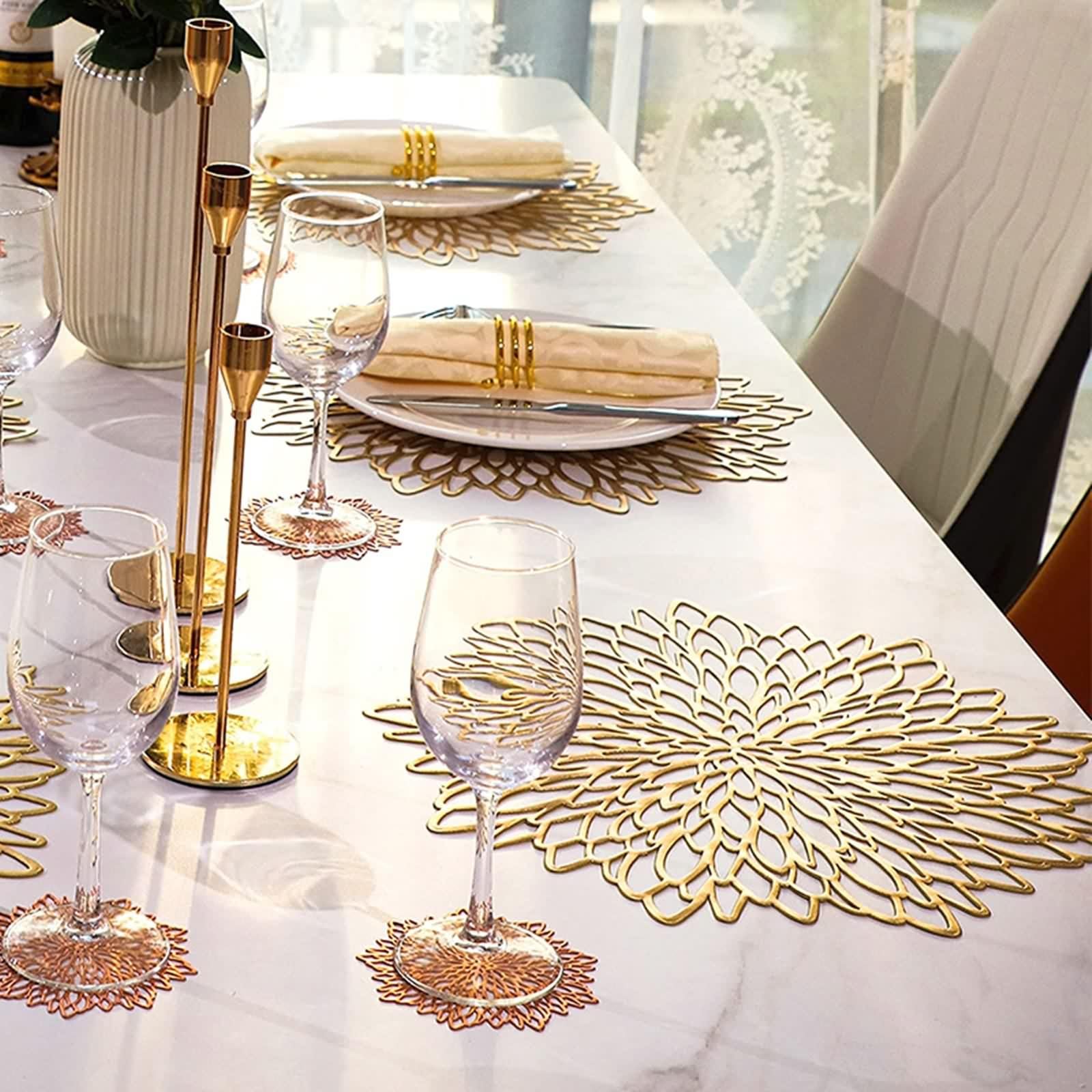 Placemats for Dining Table Gold, Set de Table Vintage Lot de 10 Fleurs Creuses de Style Européen PVC sous Assiette 36cm