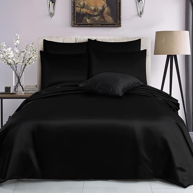 ROOEE Satin Silk Complete Bedding Set - 4 PCS - Fitted sheet, Duvet Cover, 2 Pillow Cases. Color - Black Size - Single
