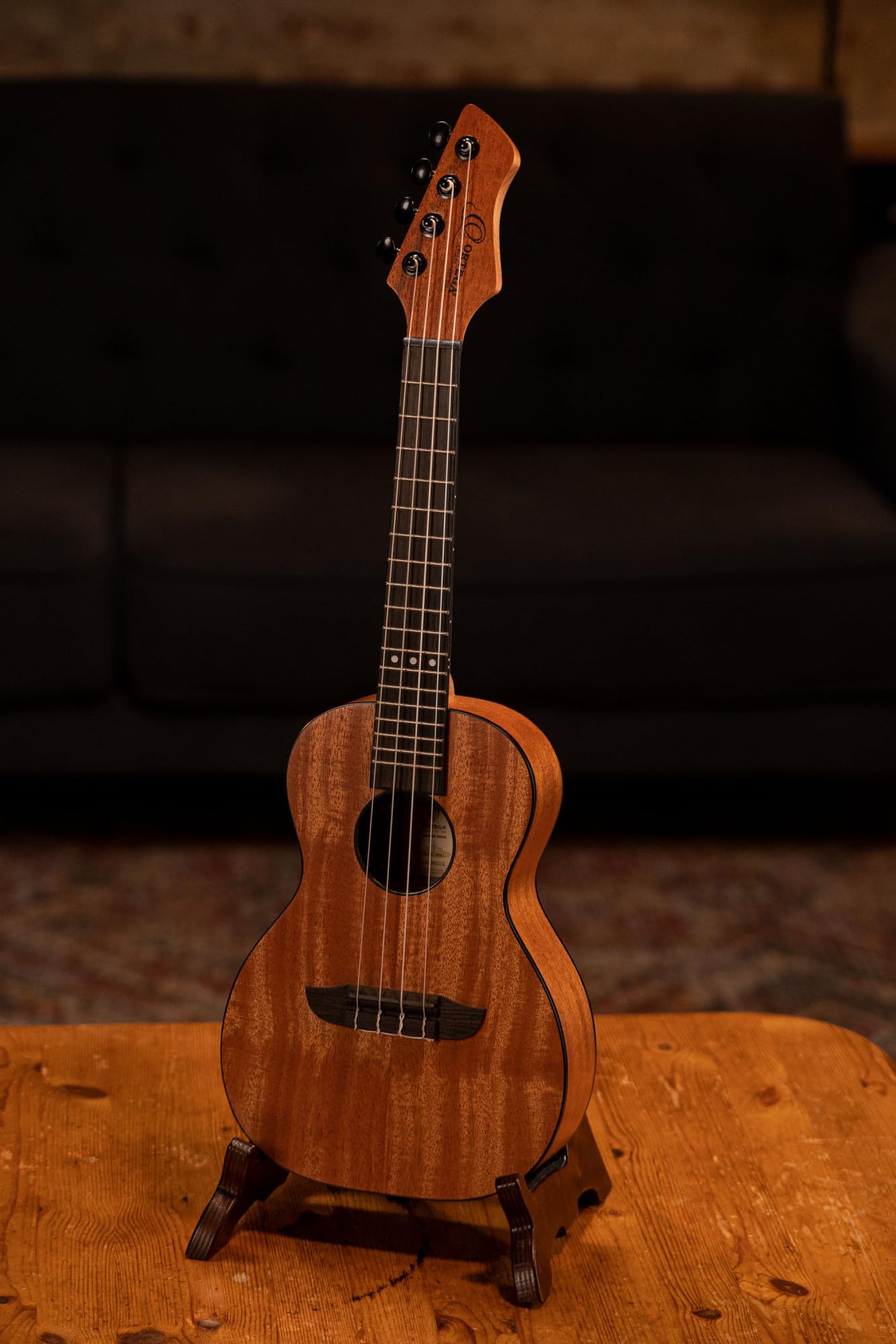 Ortega Guitars Ukulele Concerto Mancino – Acustico – Horizon Series – Mogano, Natural (RUHZ-MM-L)