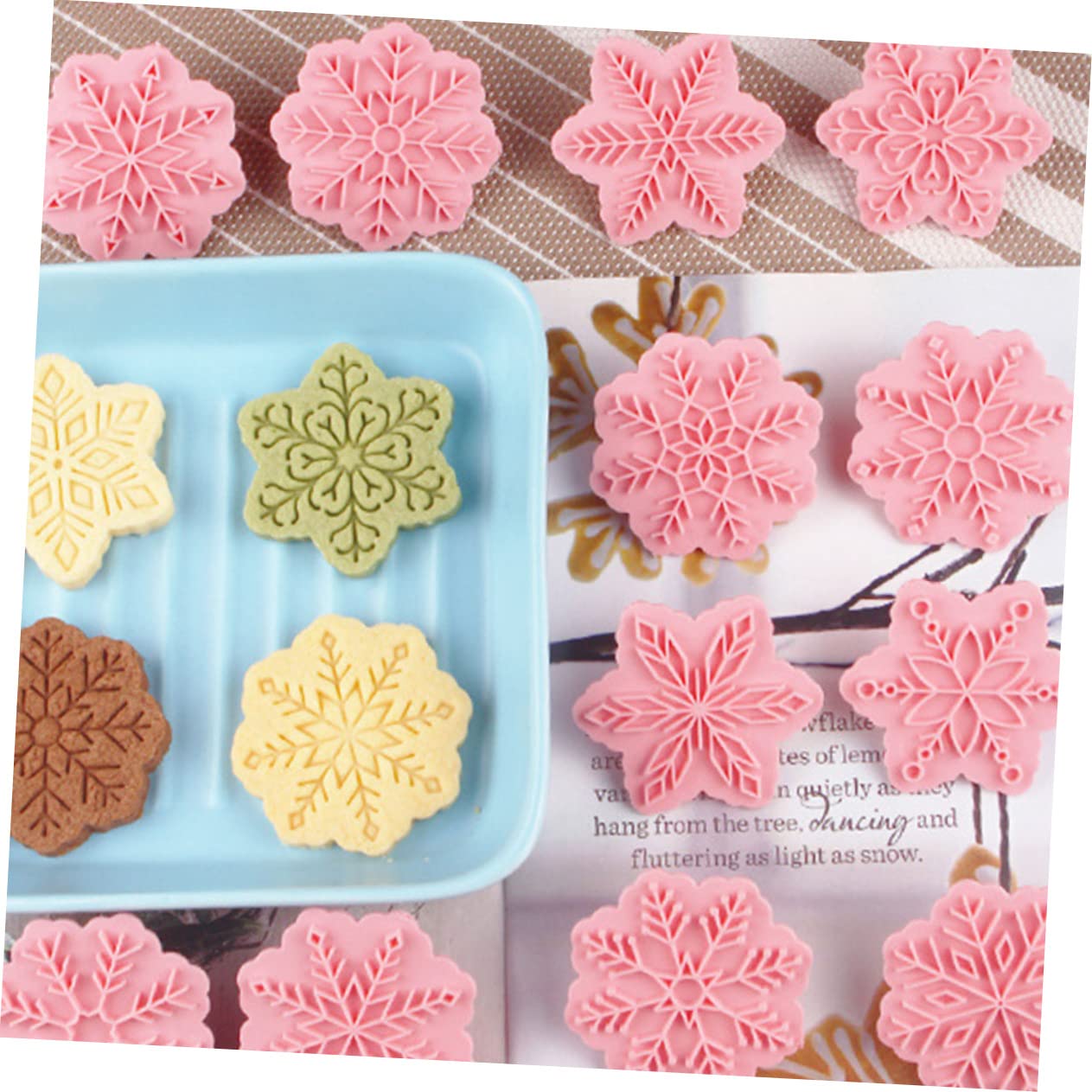 PRETYZOOM 72 Stk Schneeflocken-Schablone Weihnachtsbacken Urlaubsplätzchen weihnachts backform christmas-decorations Keksform aus Kunststoff für Backliebhaber pp Rosa
