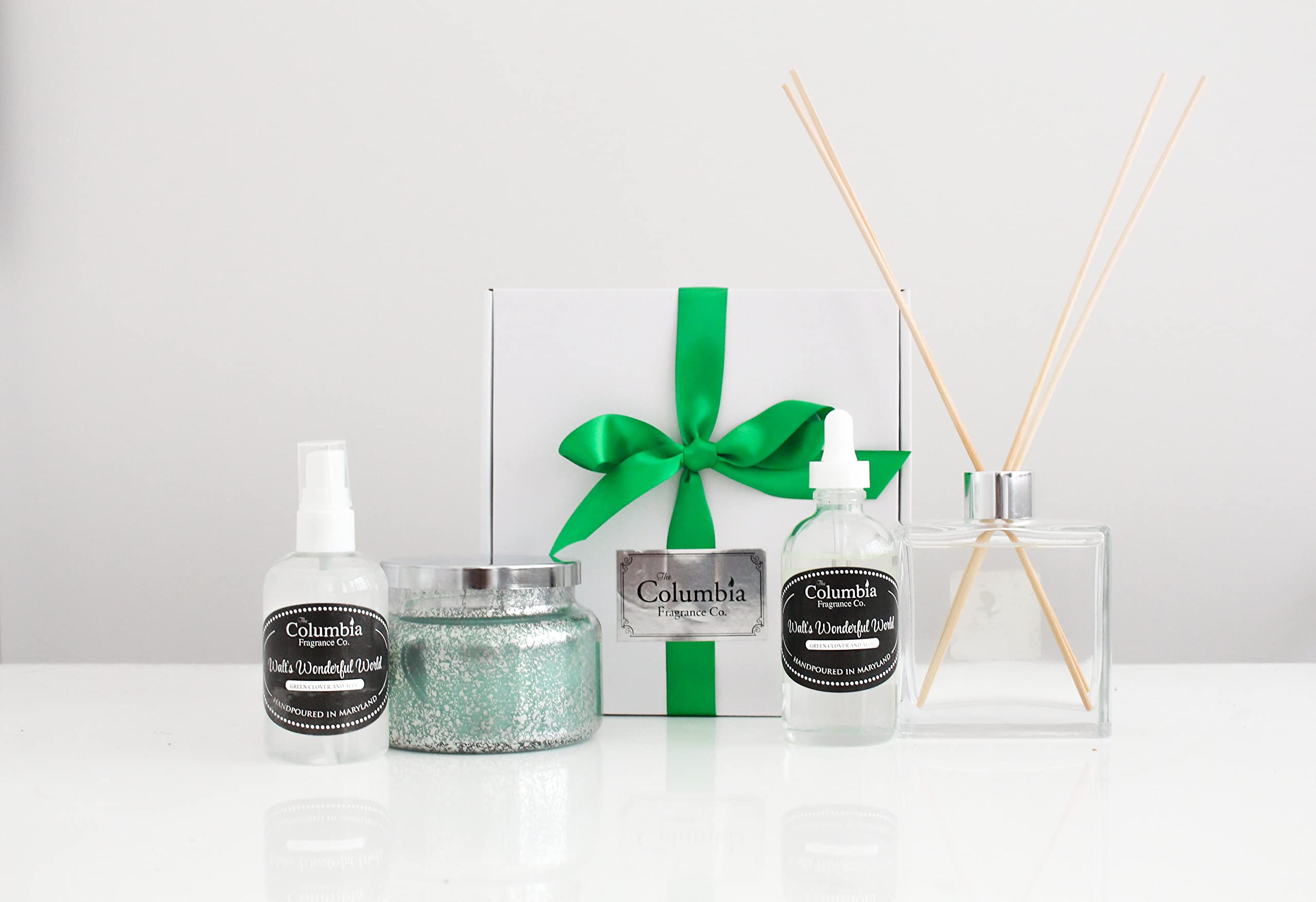 Walt’s Wonderful World Fragrance Gift Set – Green Clover & Aloe Scent – Candle, Spray & Diffuser Oil – Disney Resort Inspired Home Fragrance – Fresh Clean Scented Gift Box Set