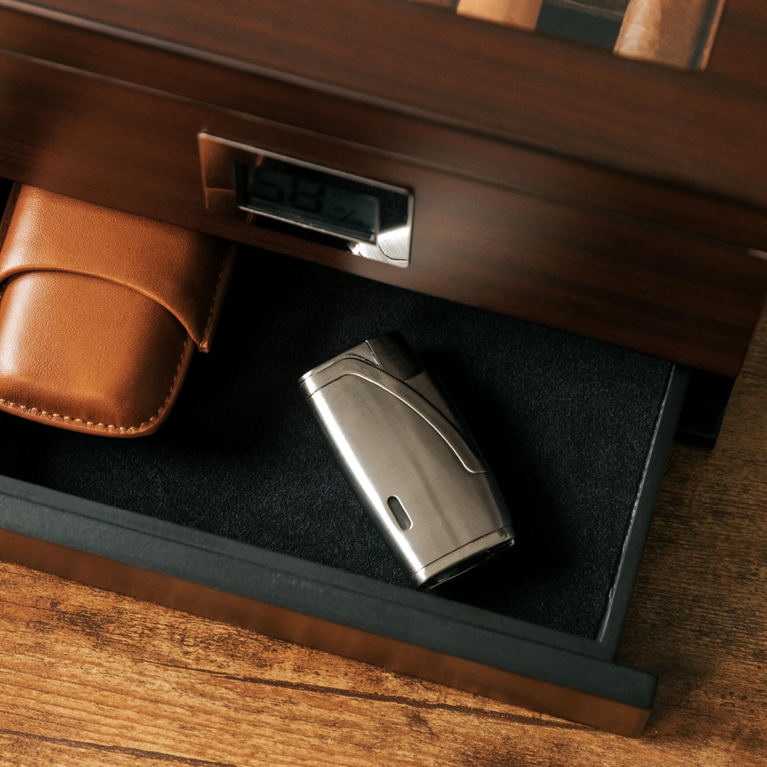 CASE ELEGANCE Brushed Stainless Steel Finish with Double Torch Cigar Lighter