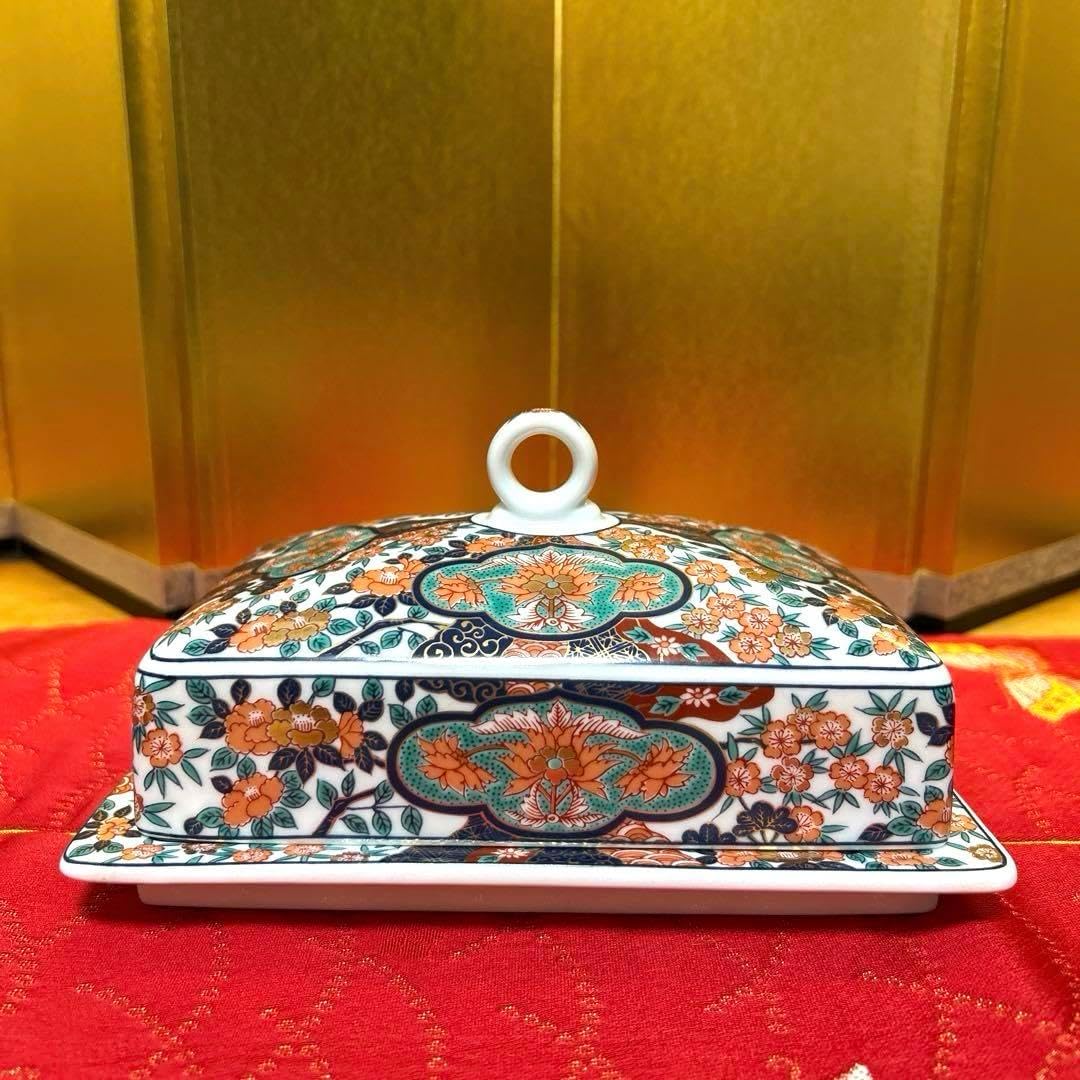 有田焼 彌右衛門窯 金彩古伊万里 染錦牡丹柄 バターケース I31149984