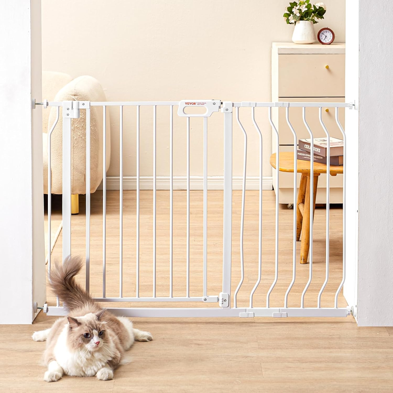 VEVOR 29.5-48" Extra Wide Safety Gate for Stairs, Auto Close Dog Gate for The House, Easy Install Pressure Mounted Pet Gates for Doorways, Easy Walk Thru Wide Safety Gate for Dog, White