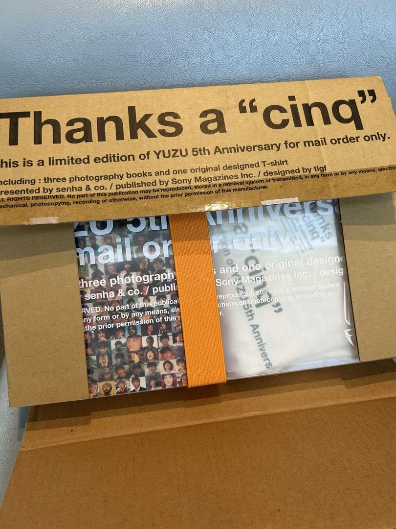 最終値下げ❗ゆず 5th Anniversary Thanks a cinq Amazon.co.jp: 品 ゆず 5周年記念BOX 限定 写真集 Thanks a Cinq