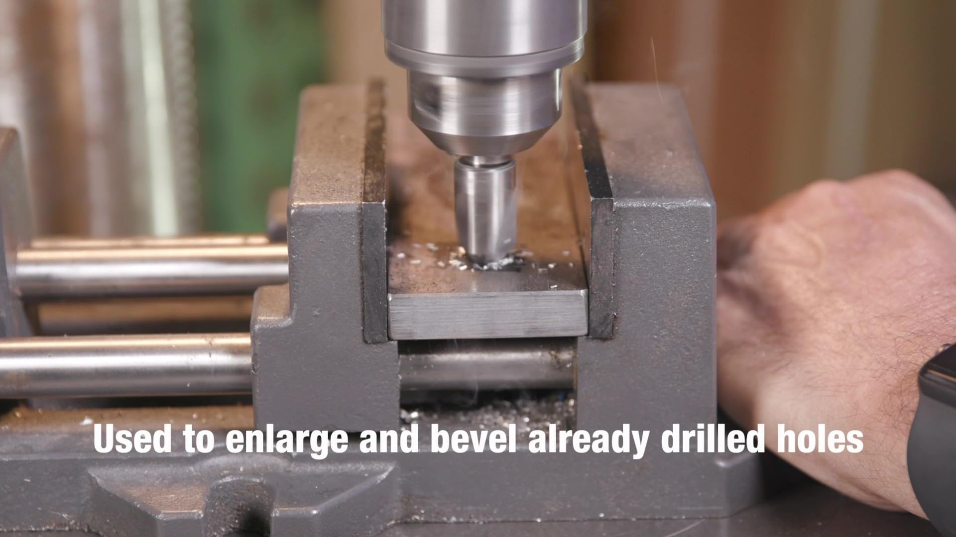 Drill America DEWCHAT seria szybkotnąca ze stali szybkotnącej, 6 rowków, średnica chwytu 1/2", rozmiar 1,7 cm, kąt 82 stopni (opakowanie 1)