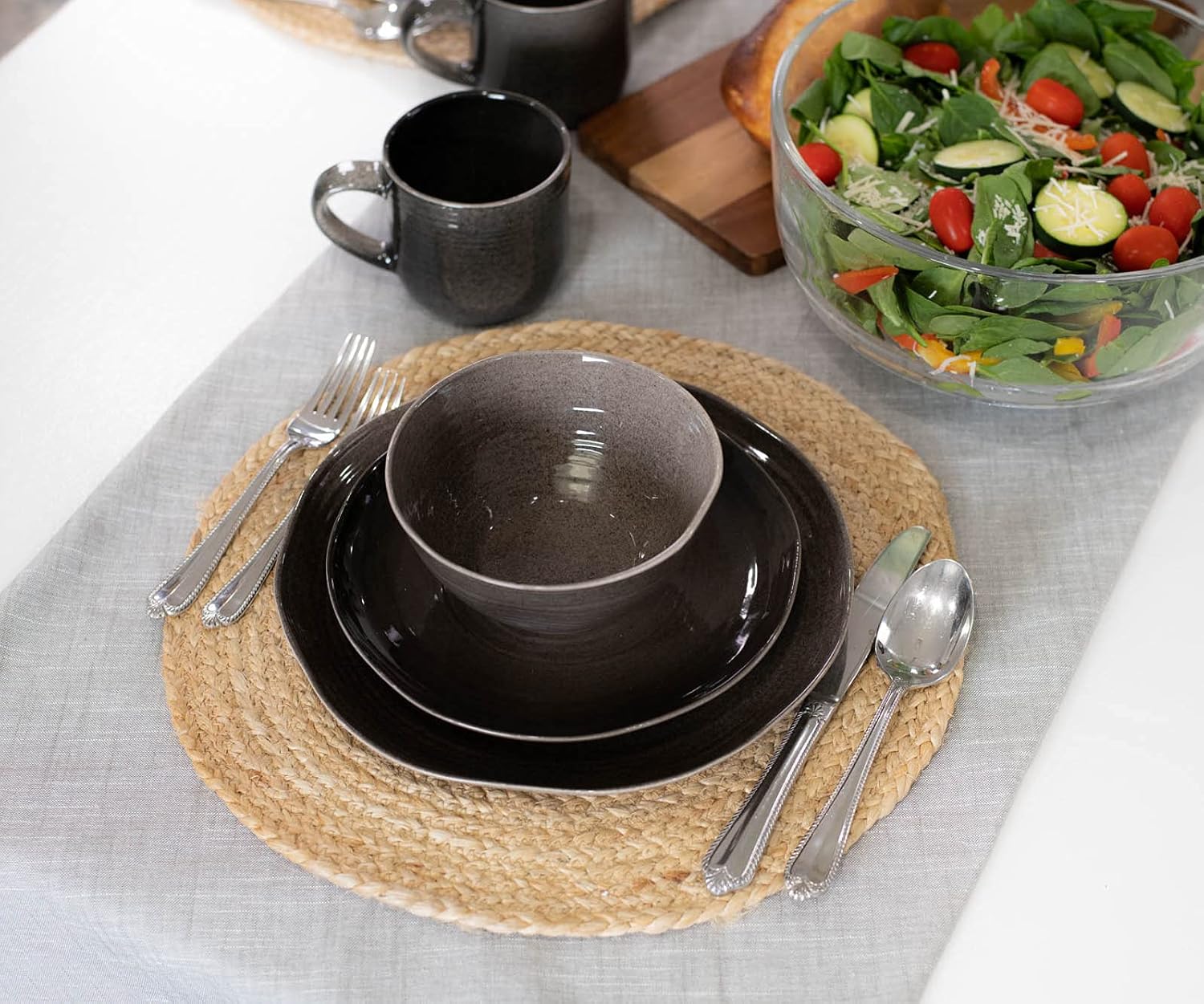 Elanze Designs Reactive Glaze Farmhouse Rustic Boho Ceramic Stoneware Dinnerware 16 Piece Plate Bowl Mug Dish Set - Service for 4, Mocha Grey Ombre