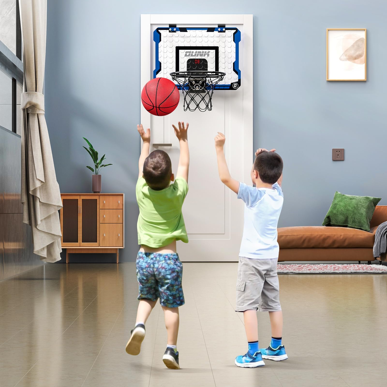 TEMI Canasta de baloncesto para interiores, minicanasta de baloncesto con 4 pelotas, sobre la puerta, tablero de baloncesto para niños y adultos, juguete de baloncesto para niños y niñas, edad 3, 4,