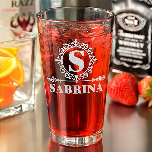 Miniatura 6 de Vaso de cerveza personalizado elaborado con monograma grabado con monograma grabado de 16 onzas con fondo rojo, taza personalizada, regalo de